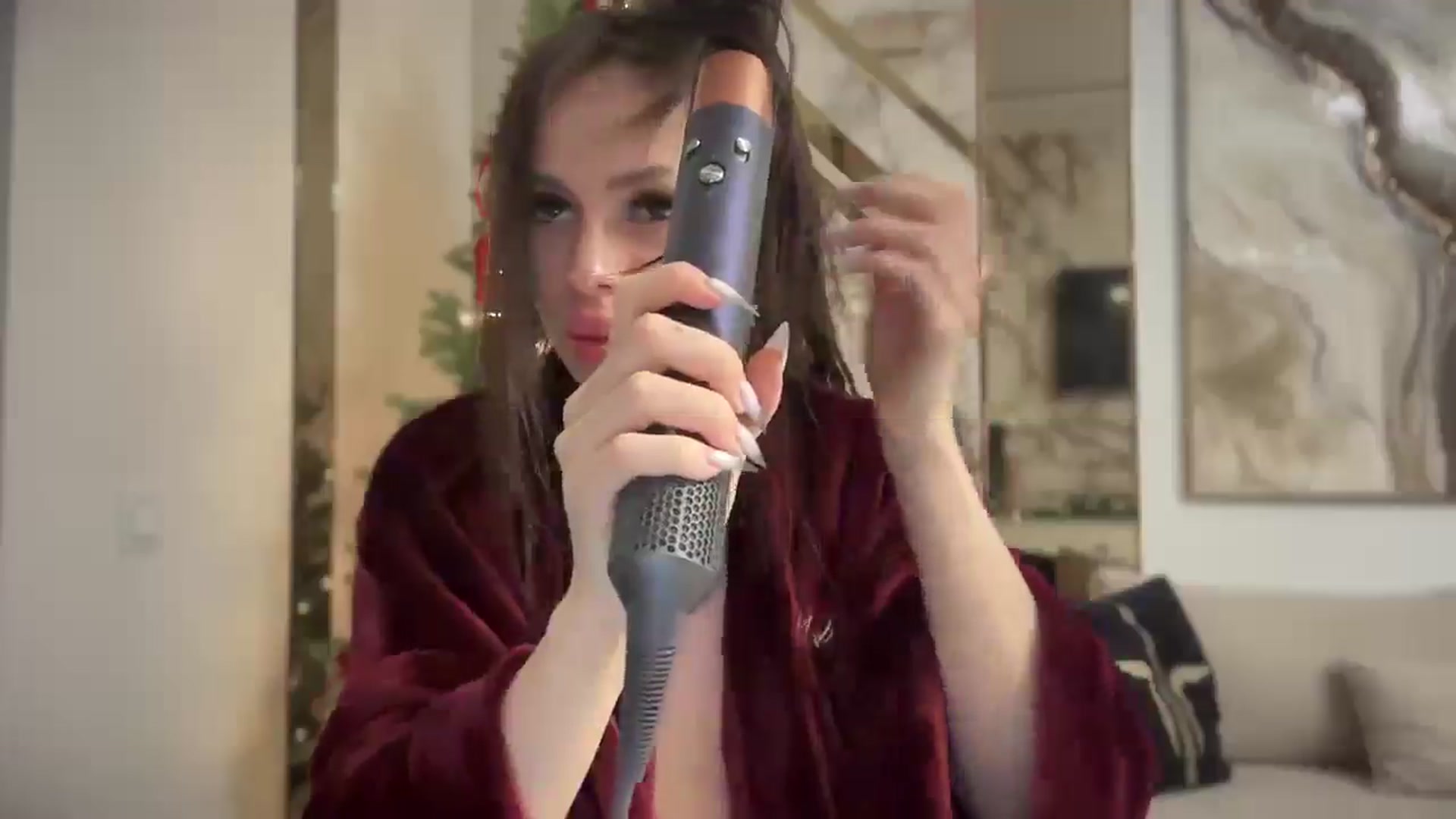 Gallery image thumbnail from UGLYGIRL_'s myfreecams stream on, 12/19/2024, 21:44 image 12 of 20