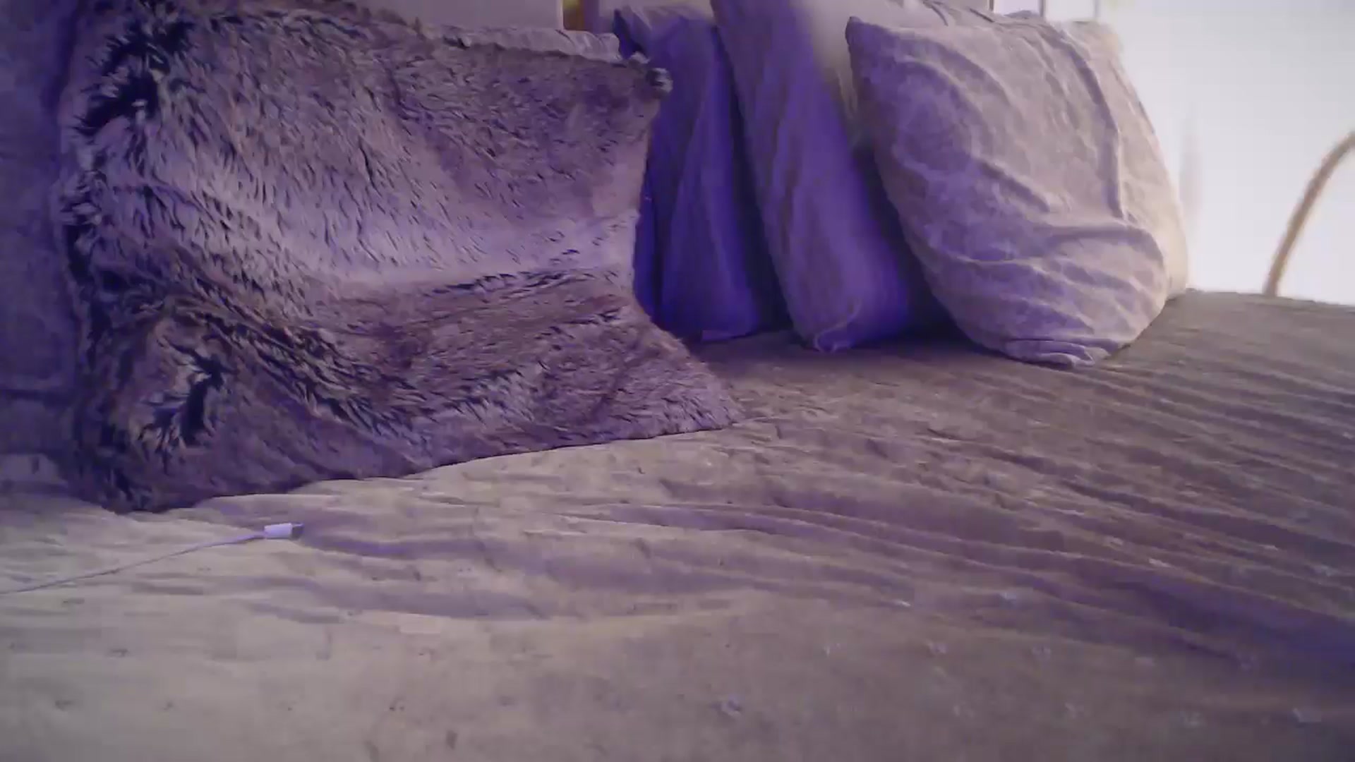 Gallery image thumbnail from UGLYGIRL_'s myfreecams stream on, 12/21/2024, 08:19 image 19 of 20
