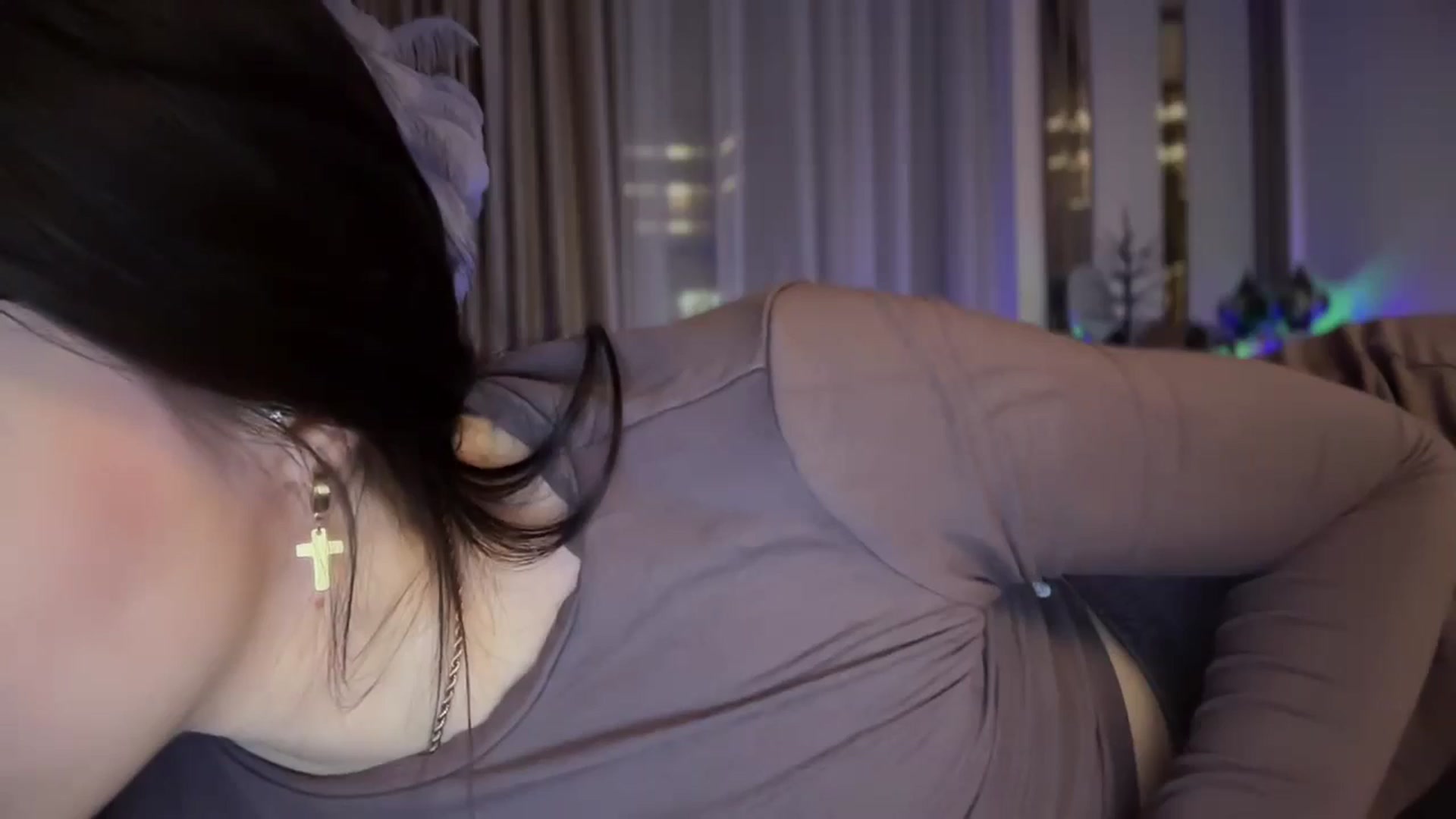 Gallery image thumbnail from UGLYGIRL_'s myfreecams stream on, 12/24/2024, 19:56 image 11 of 20