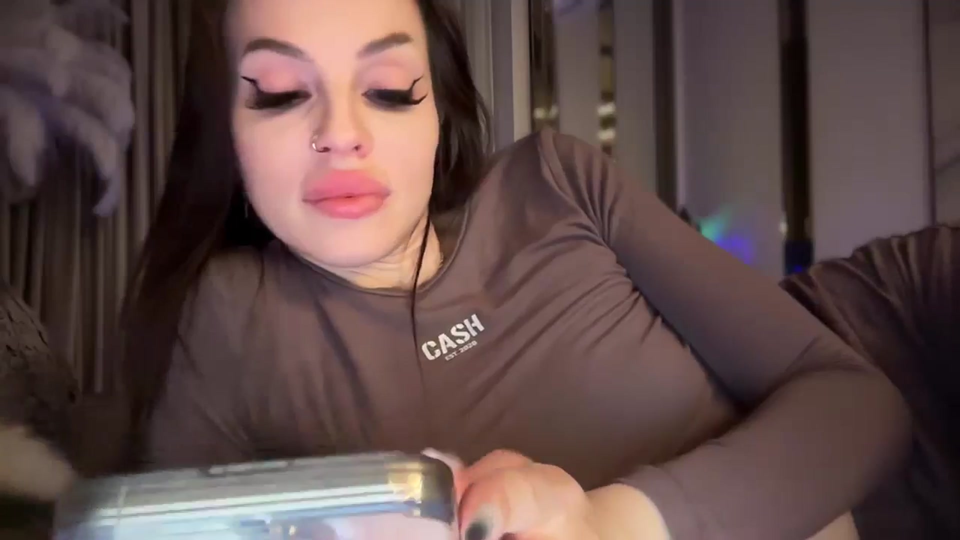 Gallery image thumbnail from UGLYGIRL_'s myfreecams stream on, 12/24/2024, 19:56 image 2 of 20