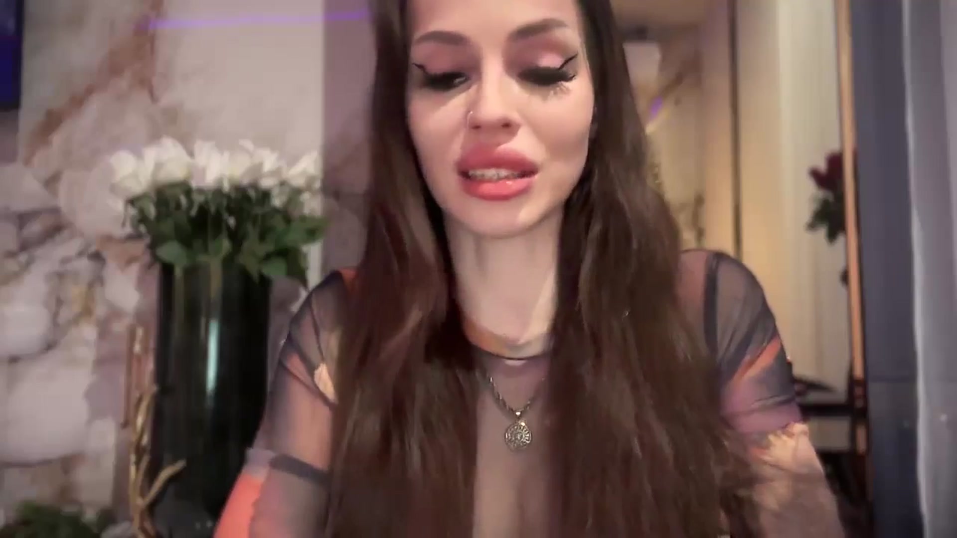 Gallery image thumbnail from UGLYGIRL_'s myfreecams stream on, 12/27/2024, 22:03 image 2 of 20