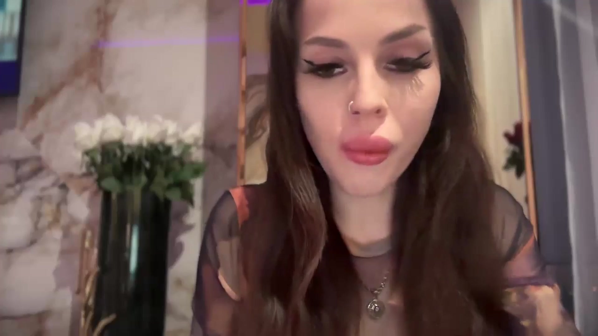 Gallery image thumbnail from UGLYGIRL_'s myfreecams stream on, 12/27/2024, 22:03 image 13 of 20