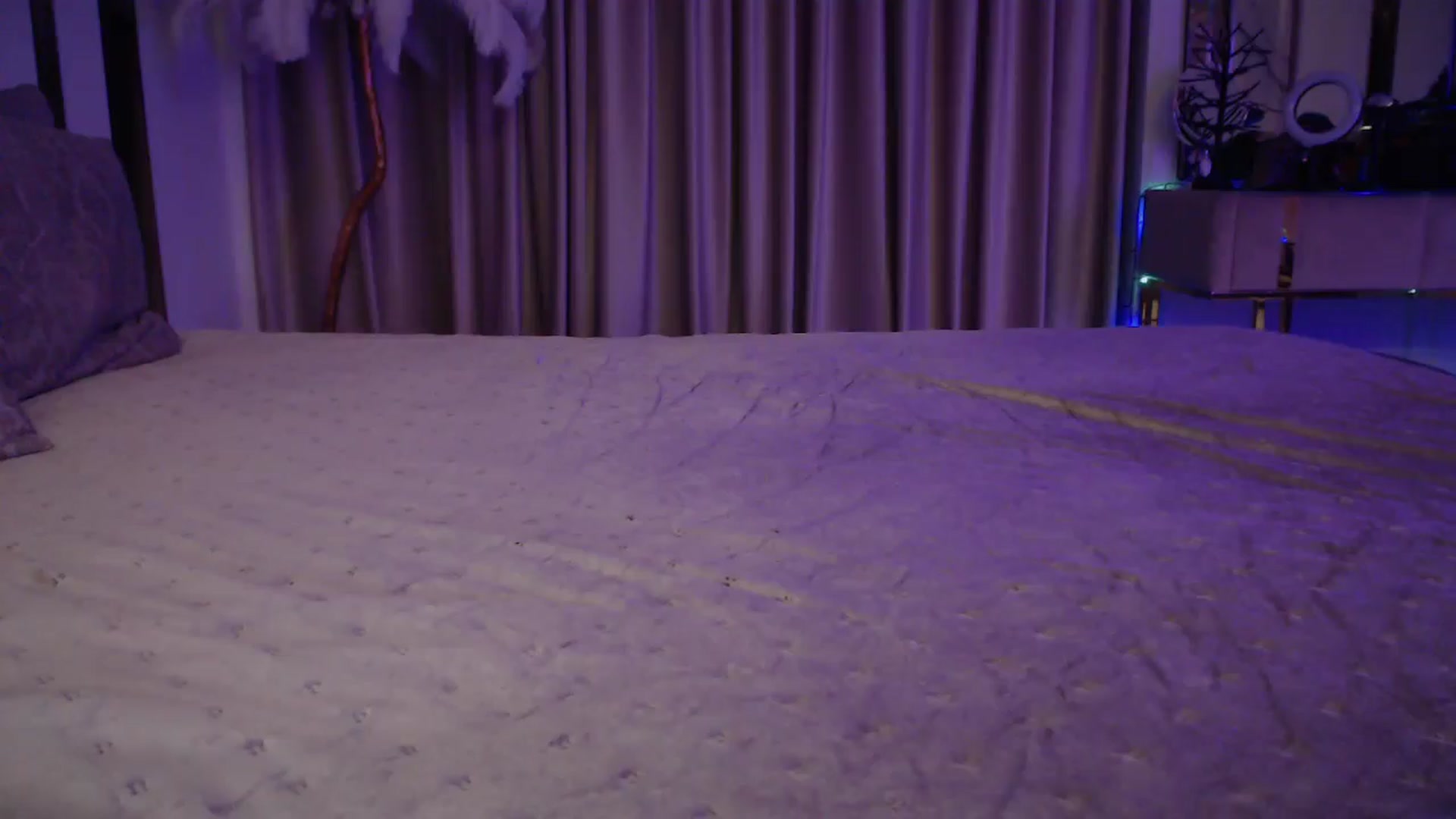 Gallery image thumbnail from UGLYGIRL_'s myfreecams stream on, 01/02/2025, 02:54 image 4 of 20