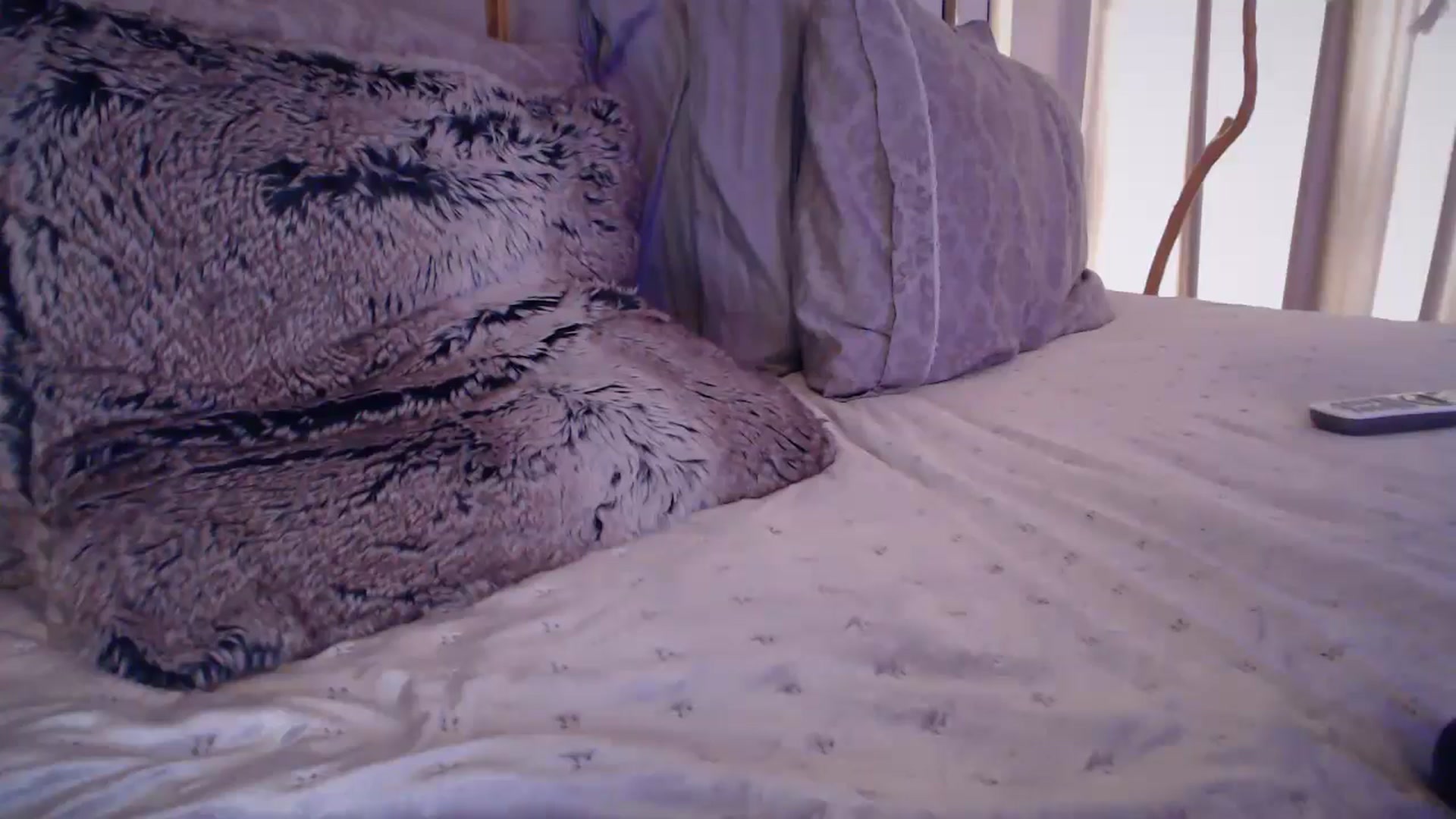 Gallery image thumbnail from UGLYGIRL_'s myfreecams stream on, 01/02/2025, 08:22 image 14 of 20