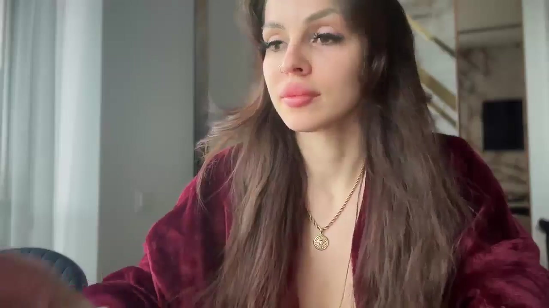 Gallery image thumbnail from UGLYGIRL_'s myfreecams stream on, 01/05/2025, 12:50 image 7 of 20