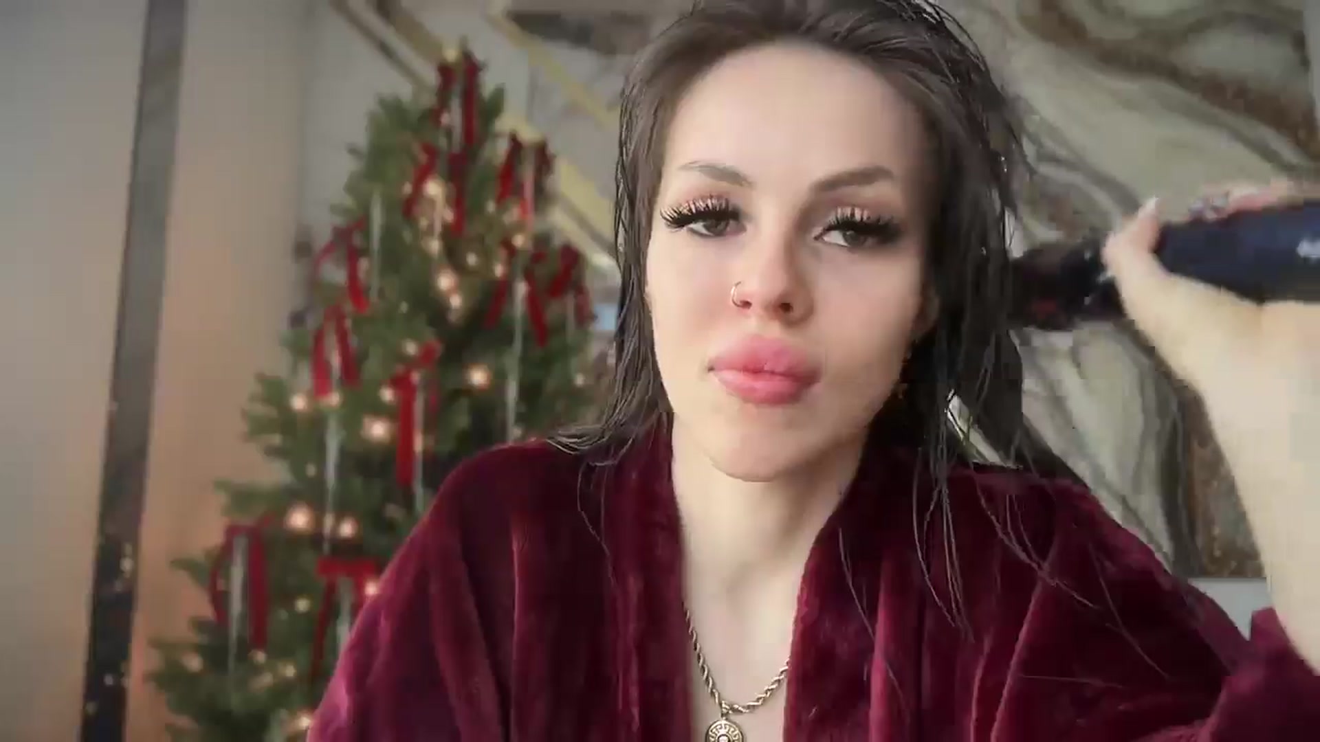 Gallery image thumbnail from UGLYGIRL_'s myfreecams stream on, 01/08/2025, 07:34 image 20 of 20