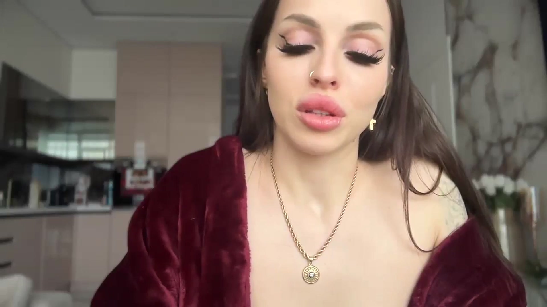Gallery image thumbnail from UGLYGIRL_'s myfreecams stream on, 01/09/2025, 09:46 image 18 of 20