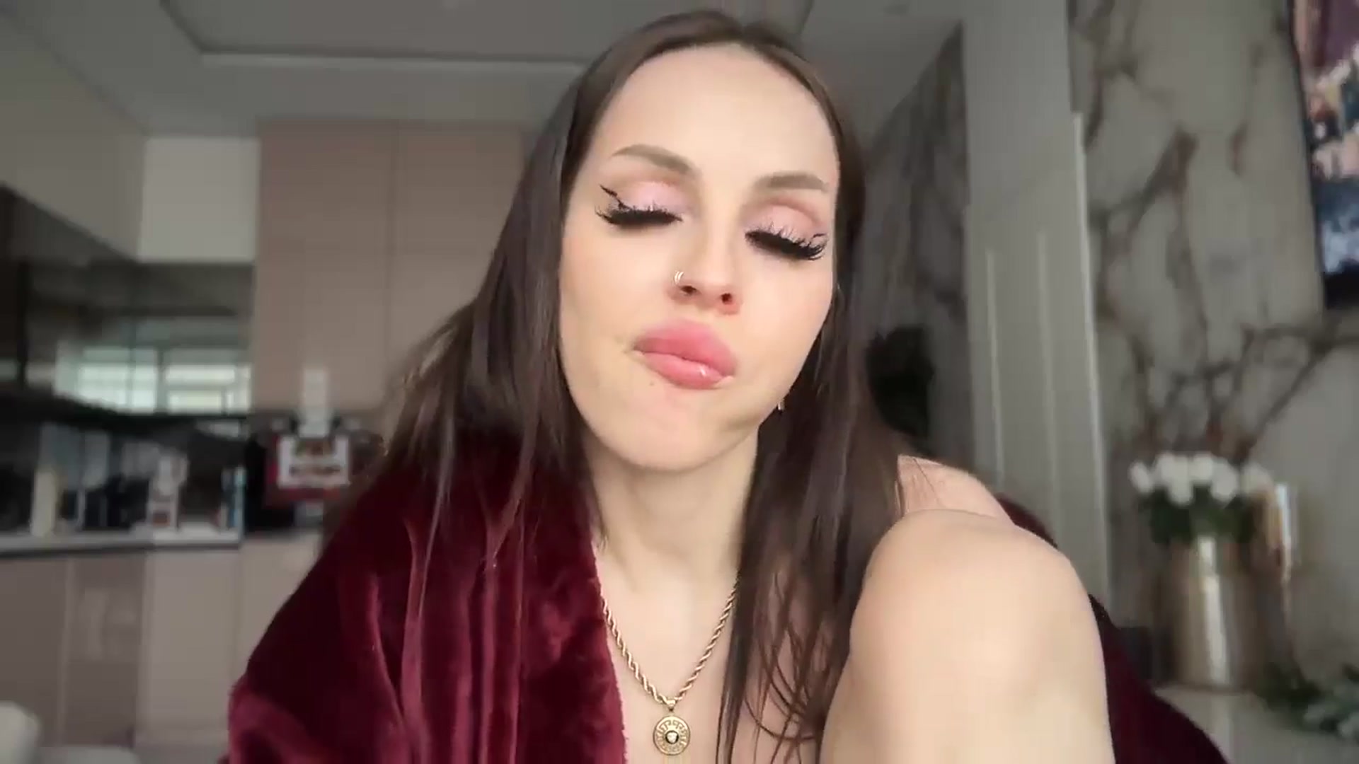 Gallery image thumbnail from UGLYGIRL_'s myfreecams stream on, 01/09/2025, 09:46 image 4 of 20