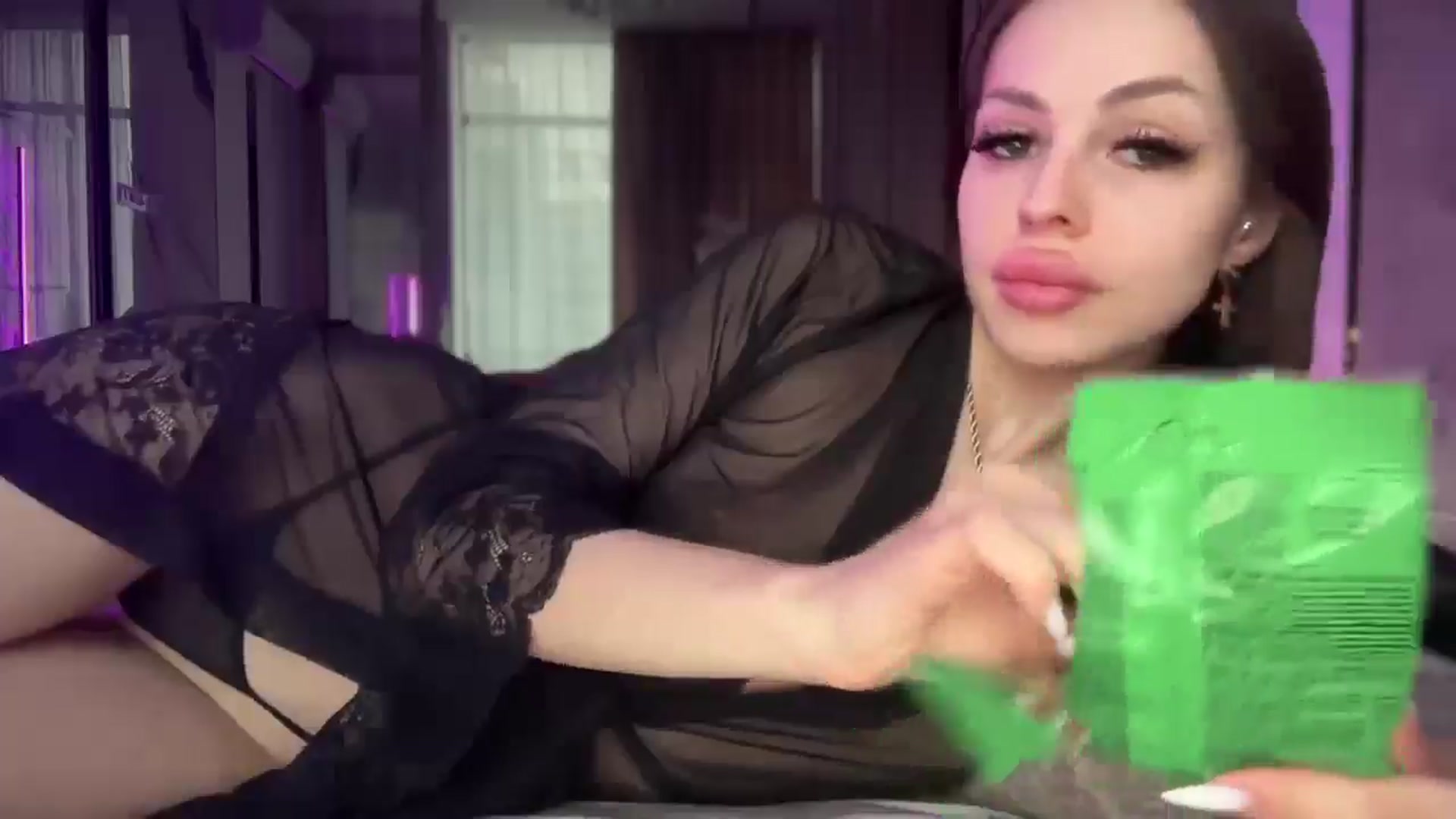 Gallery image thumbnail from UGLYGIRL_'s myfreecams stream on, 01/13/2025, 08:44 image 14 of 20