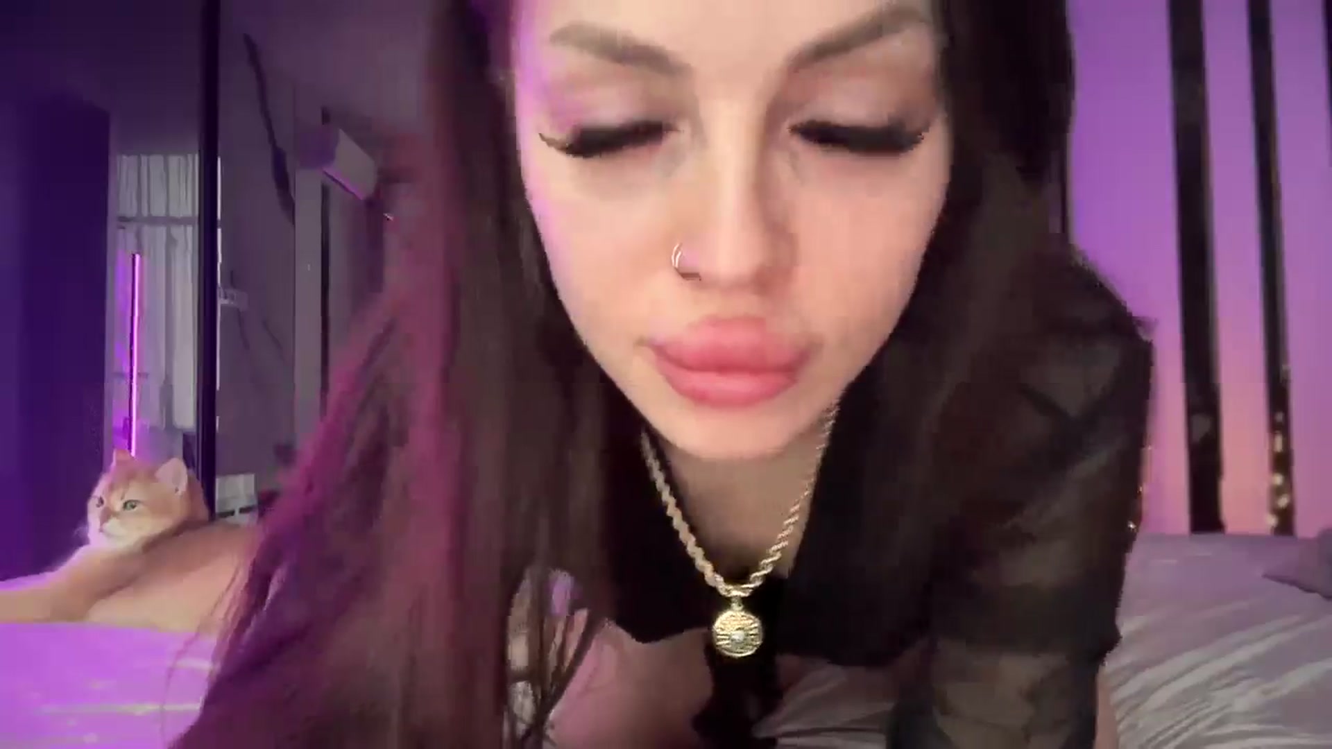 Gallery image thumbnail from UGLYGIRL_'s myfreecams stream on, 01/13/2025, 08:44 image 11 of 20