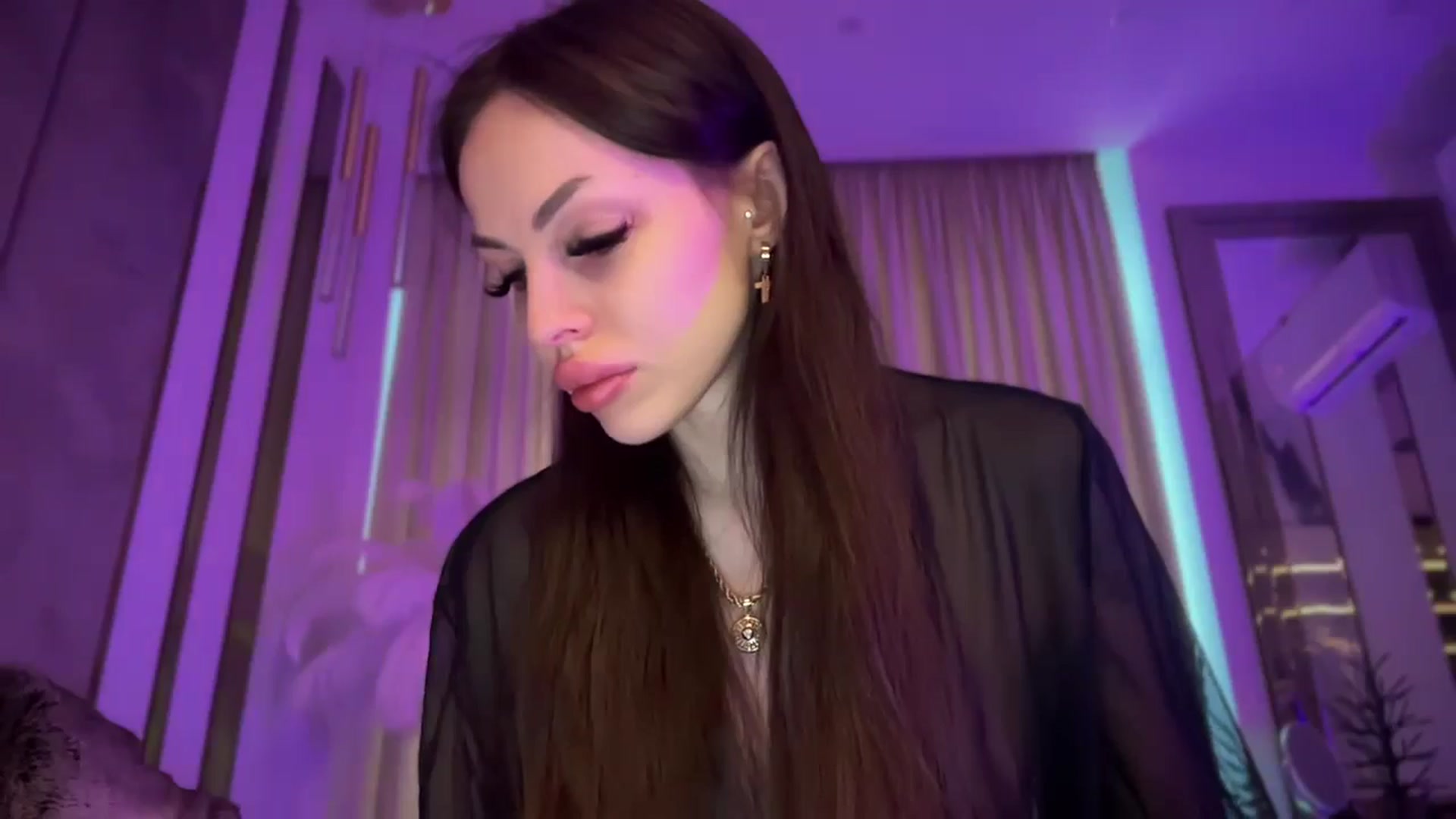 Gallery image thumbnail from UGLYGIRL_'s myfreecams stream on, 01/13/2025, 14:05 image 4 of 20
