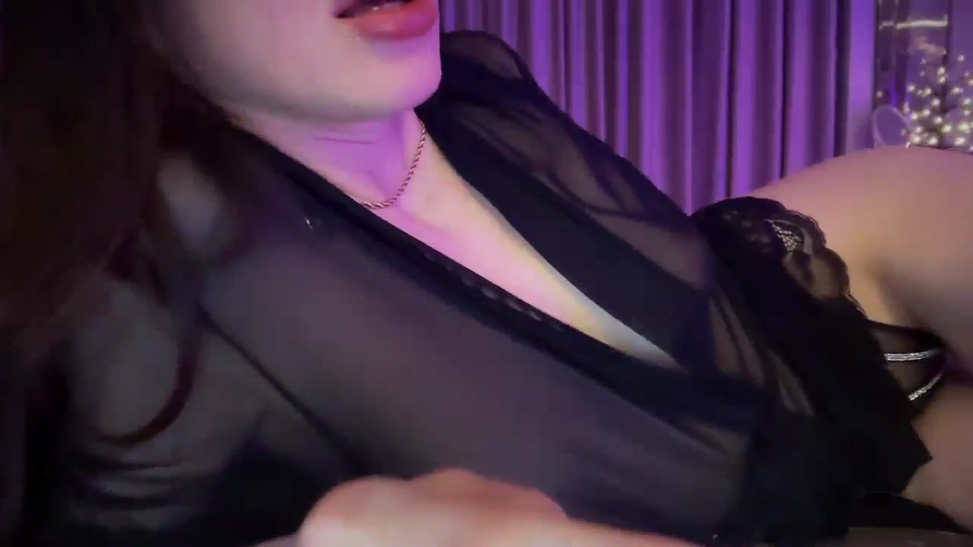 Gallery image thumbnail from UGLYGIRL_'s myfreecams stream on, 01/14/2025, 23:27 image 9 of 20