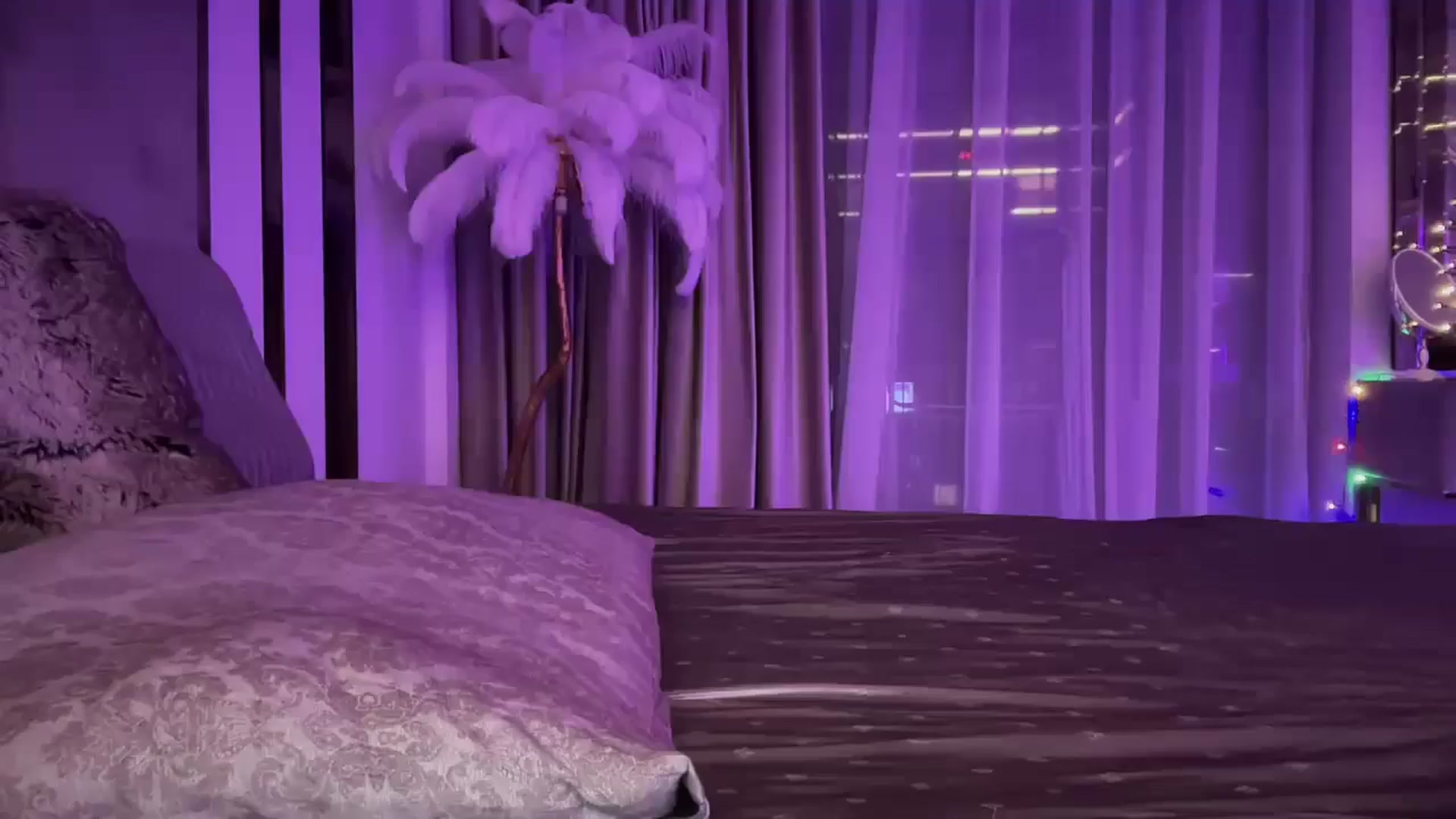 Gallery image thumbnail from UGLYGIRL_'s myfreecams stream on, 01/15/2025, 23:44 image 6 of 20