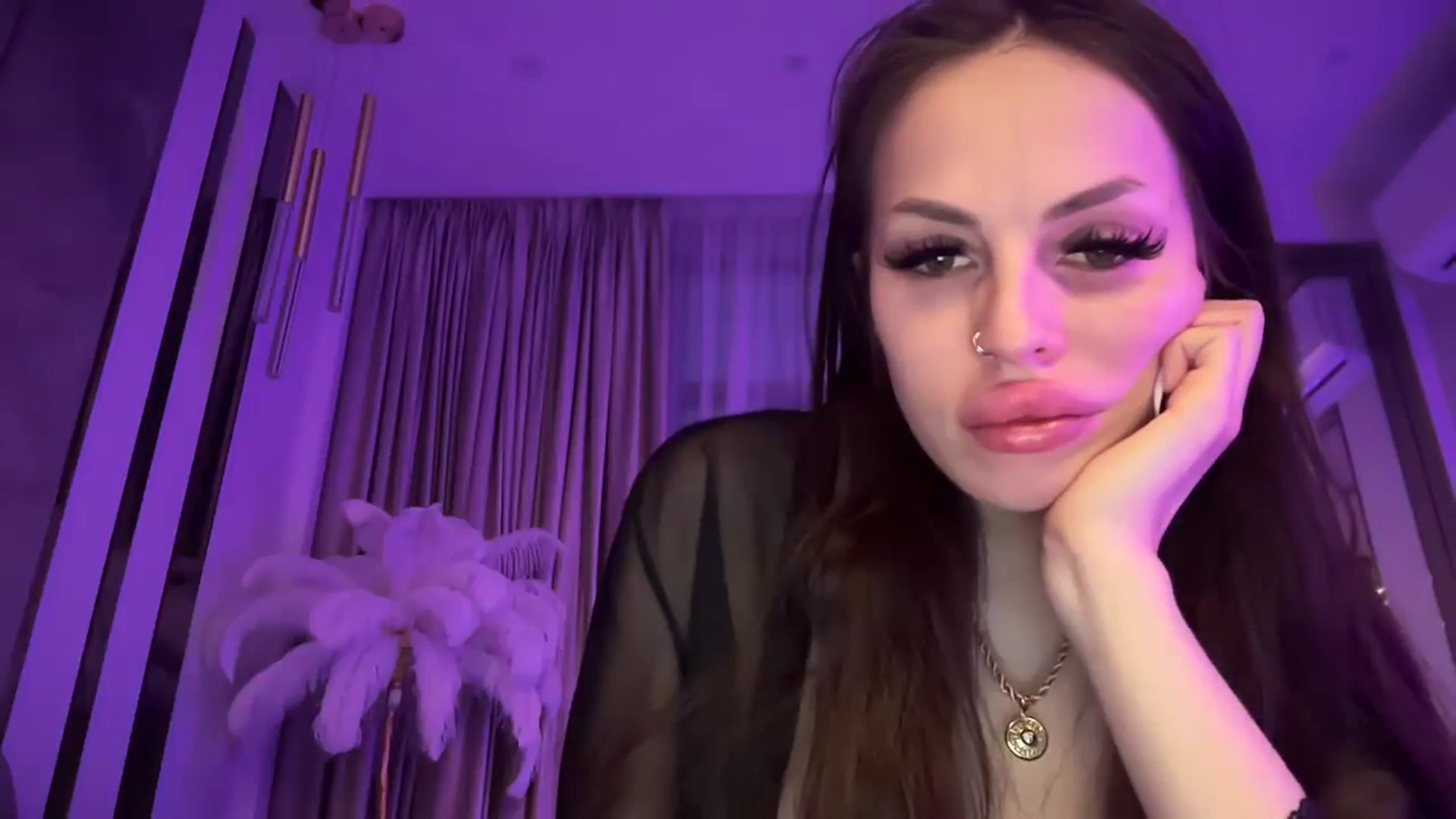 Gallery image thumbnail from UGLYGIRL_'s myfreecams stream on, 01/16/2025, 05:24 image 18 of 20