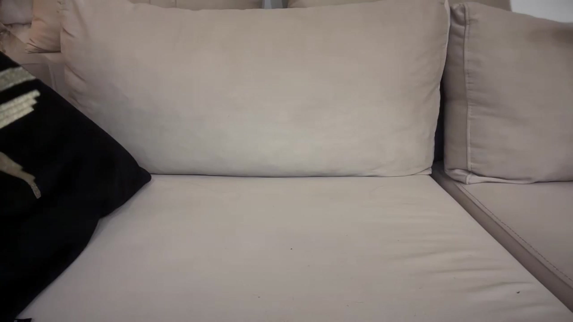 Gallery image thumbnail from UGLYGIRL_'s myfreecams stream on, 01/23/2025, 04:49 image 13 of 20