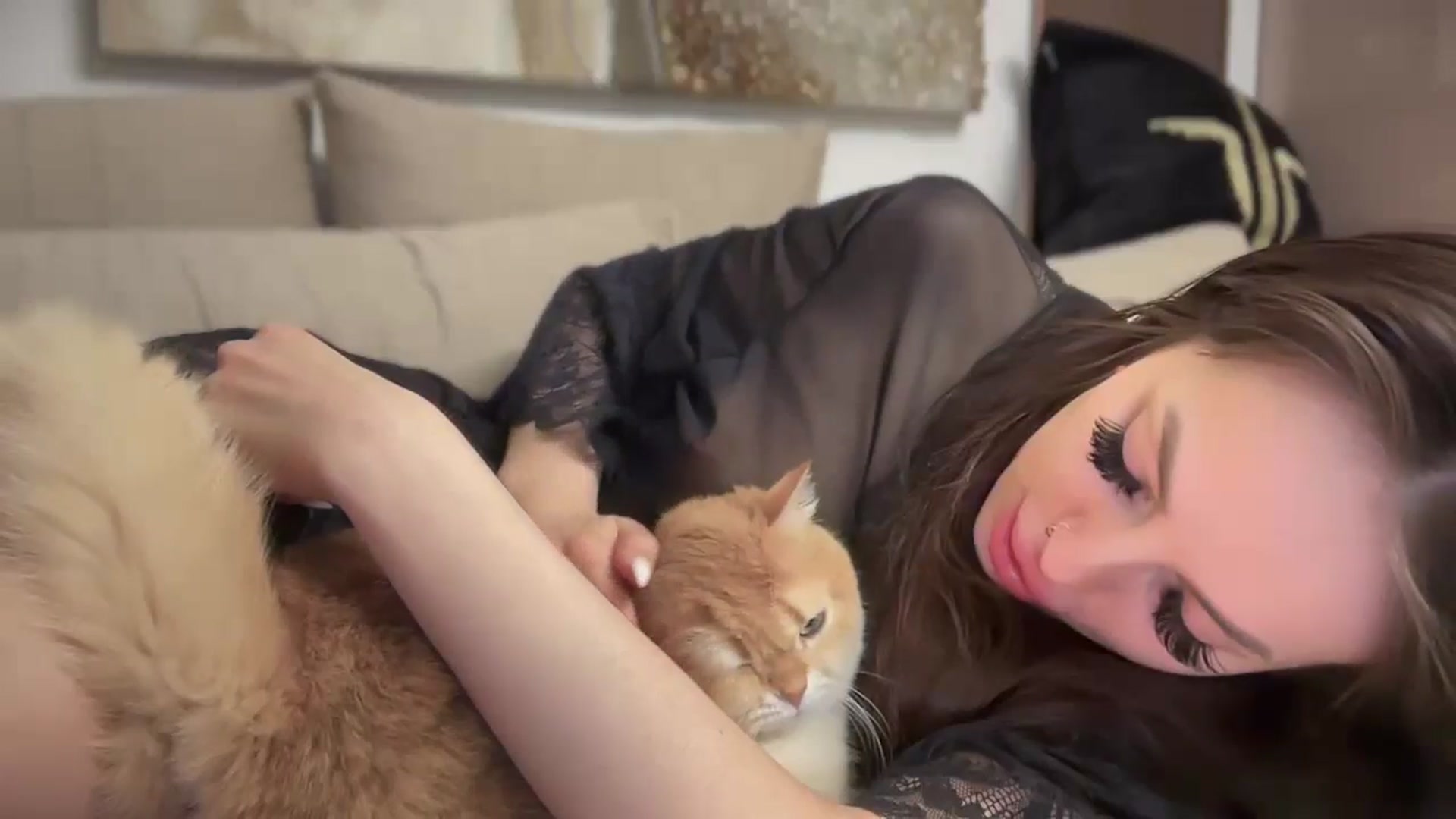 Gallery image thumbnail from UGLYGIRL_'s myfreecams stream on, 01/26/2025, 05:57 image 2 of 20
