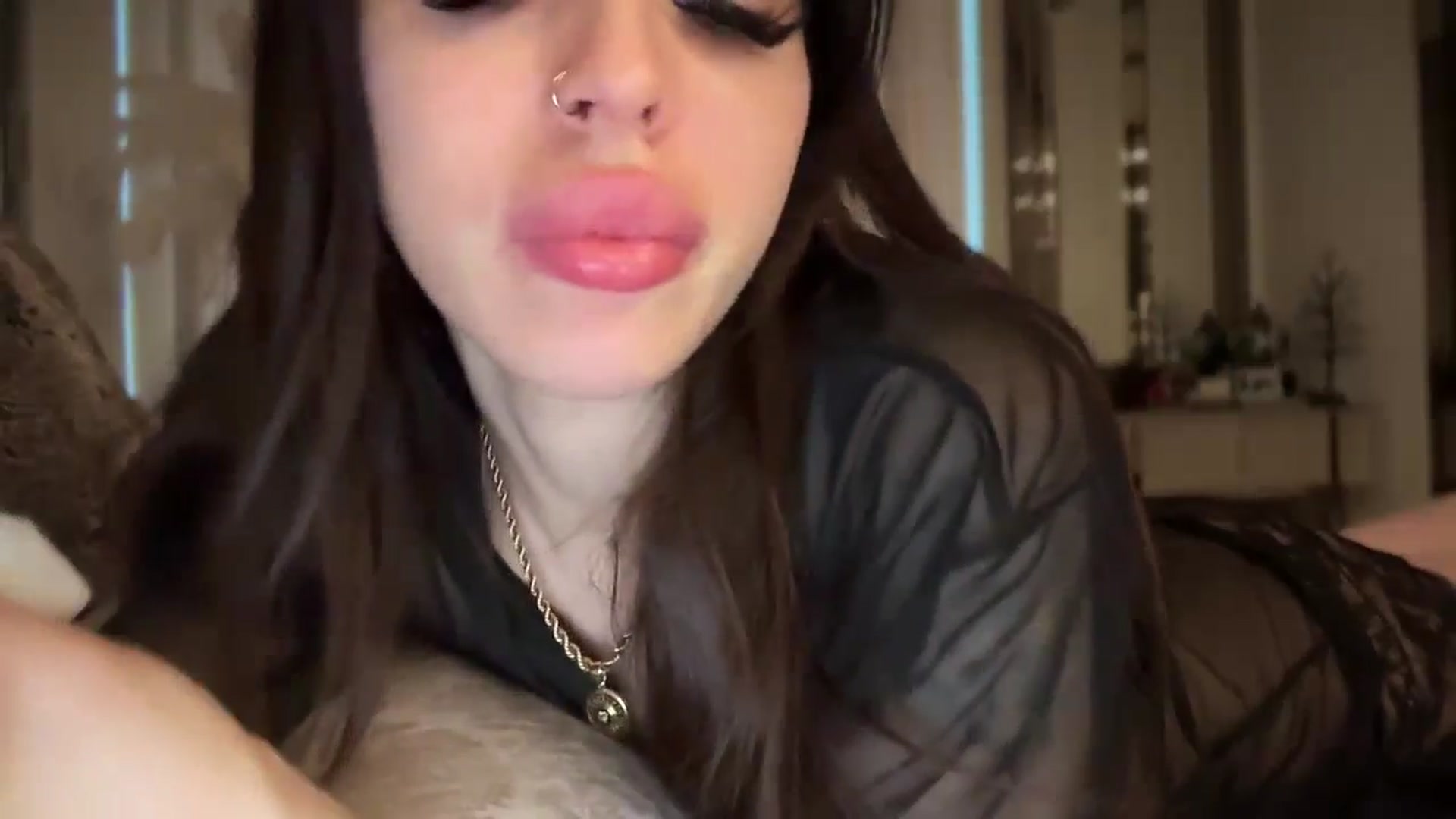 Gallery image thumbnail from UGLYGIRL_'s myfreecams stream on, 01/27/2025, 13:54 image 2 of 20