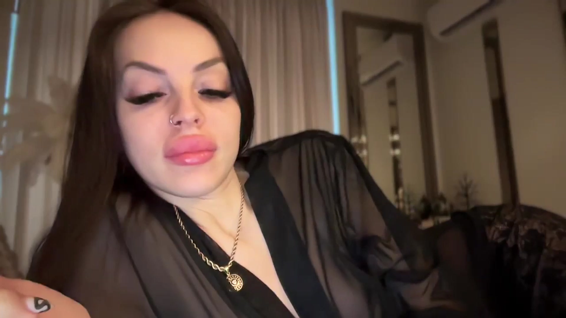 Gallery image thumbnail from UGLYGIRL_'s myfreecams stream on, 01/27/2025, 13:54 image 6 of 20