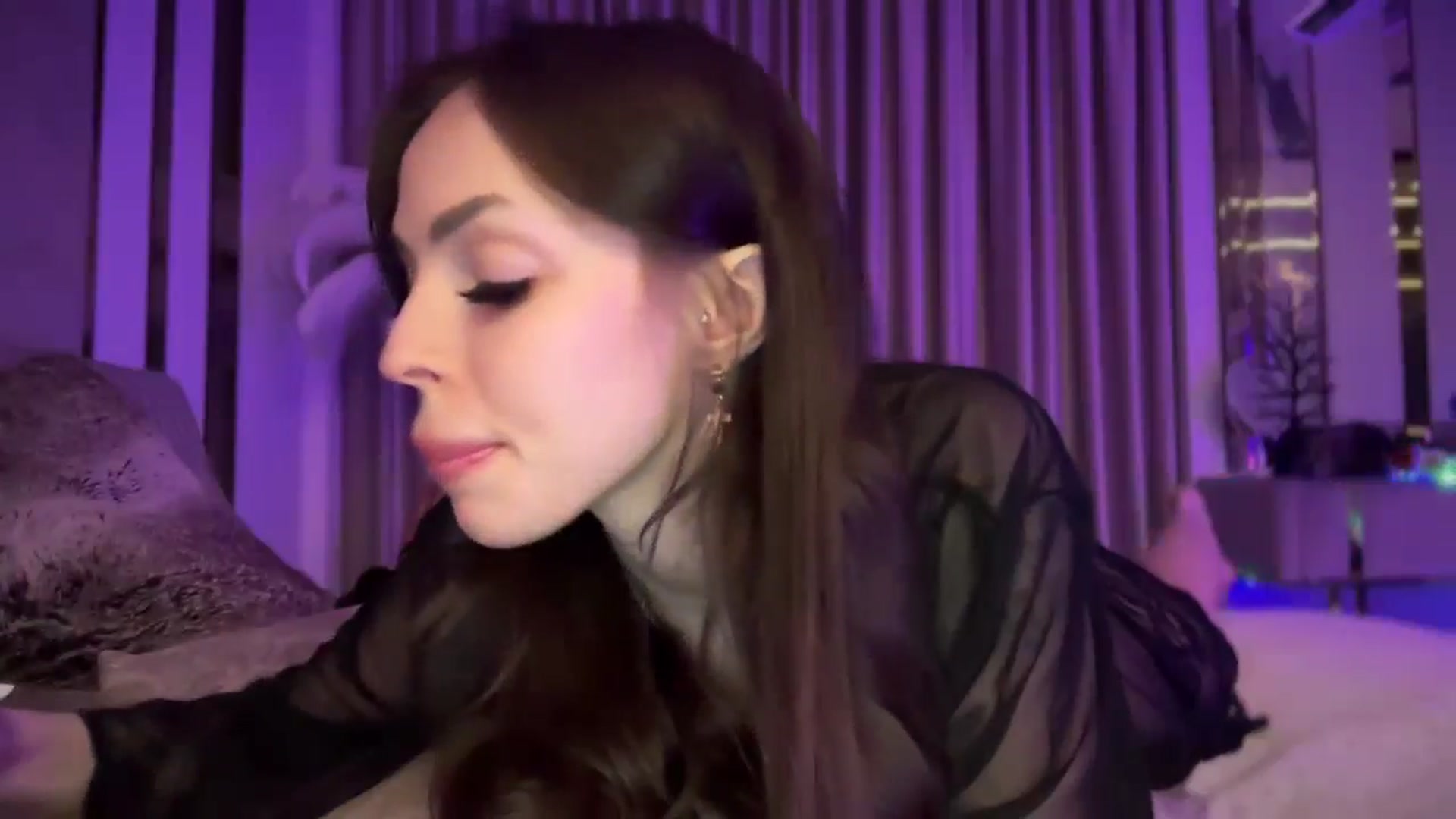 Gallery image thumbnail from UGLYGIRL_'s myfreecams stream on, 01/29/2025, 01:30 image 3 of 20