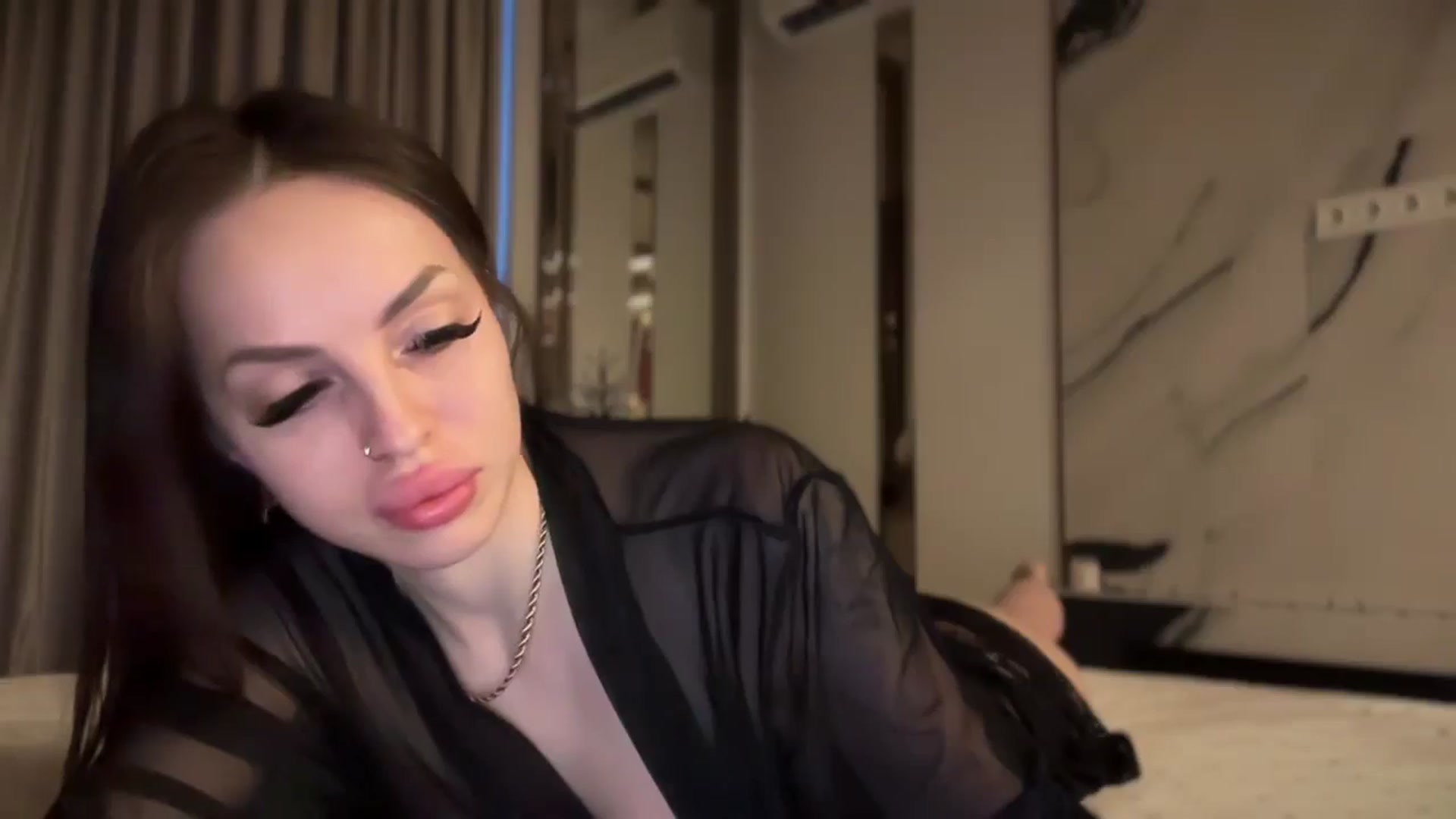 Gallery image thumbnail from UGLYGIRL_'s myfreecams stream on, 01/29/2025, 14:53 image 16 of 20
