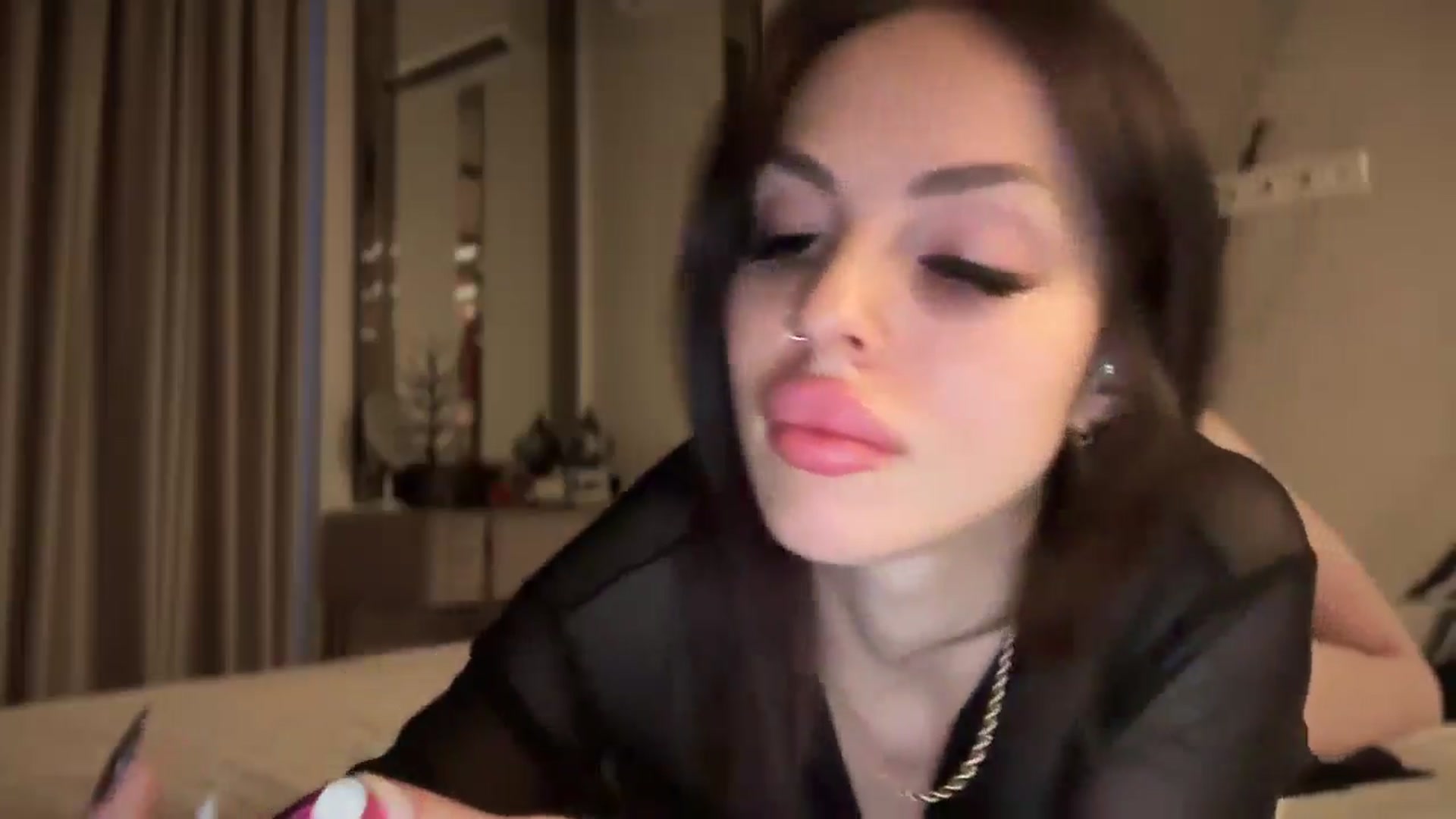 Gallery image thumbnail from UGLYGIRL_'s myfreecams stream on, 01/29/2025, 15:37 image 2 of 20