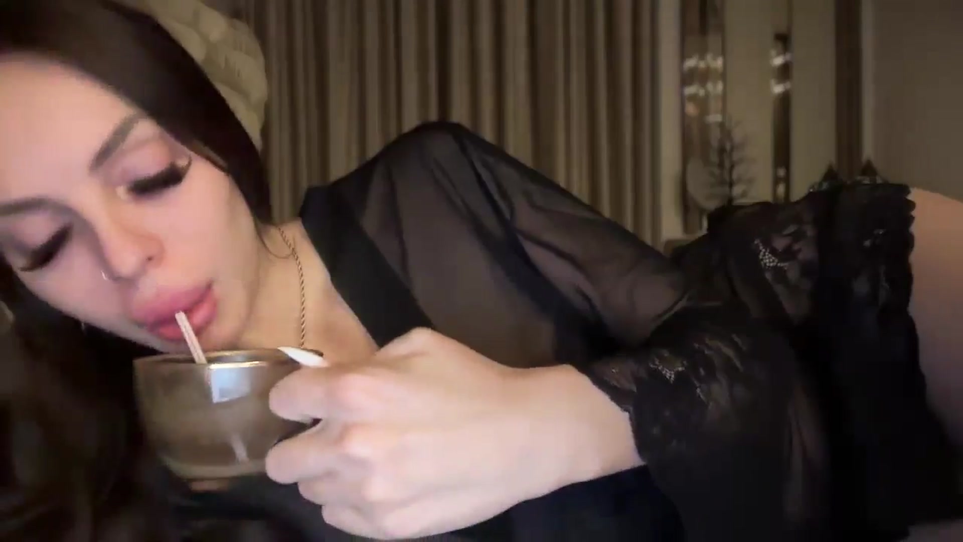 Gallery image thumbnail from UGLYGIRL_'s myfreecams stream on, 01/29/2025, 15:37 image 20 of 20