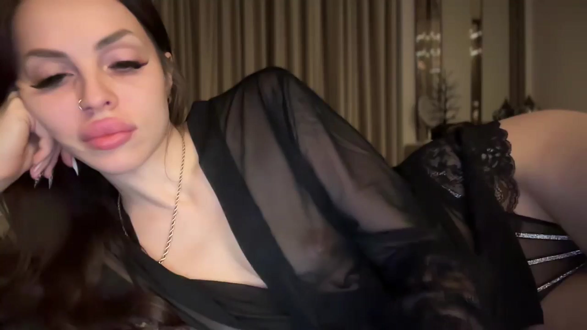 Gallery image thumbnail from UGLYGIRL_'s myfreecams stream on, 01/29/2025, 18:07 image 1 of 20