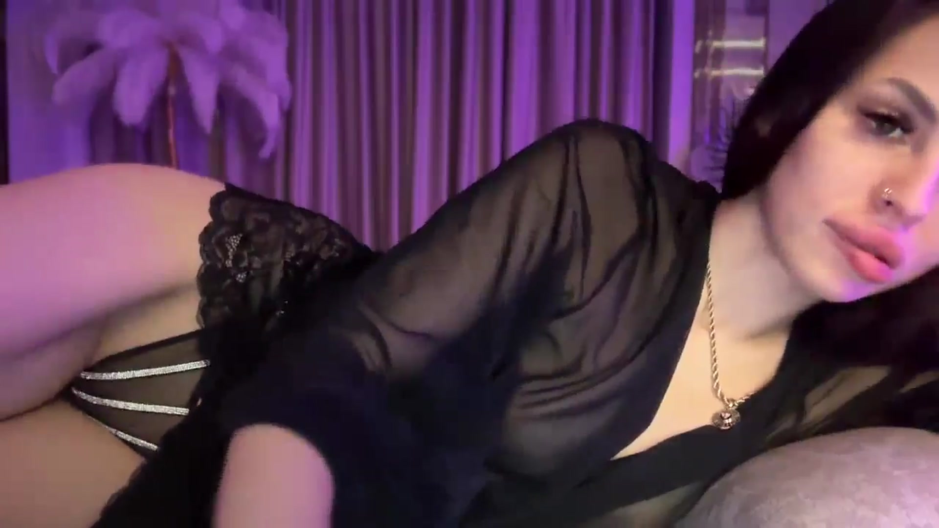 Gallery image thumbnail from UGLYGIRL_'s myfreecams stream on, 01/30/2025, 04:42 image 7 of 20