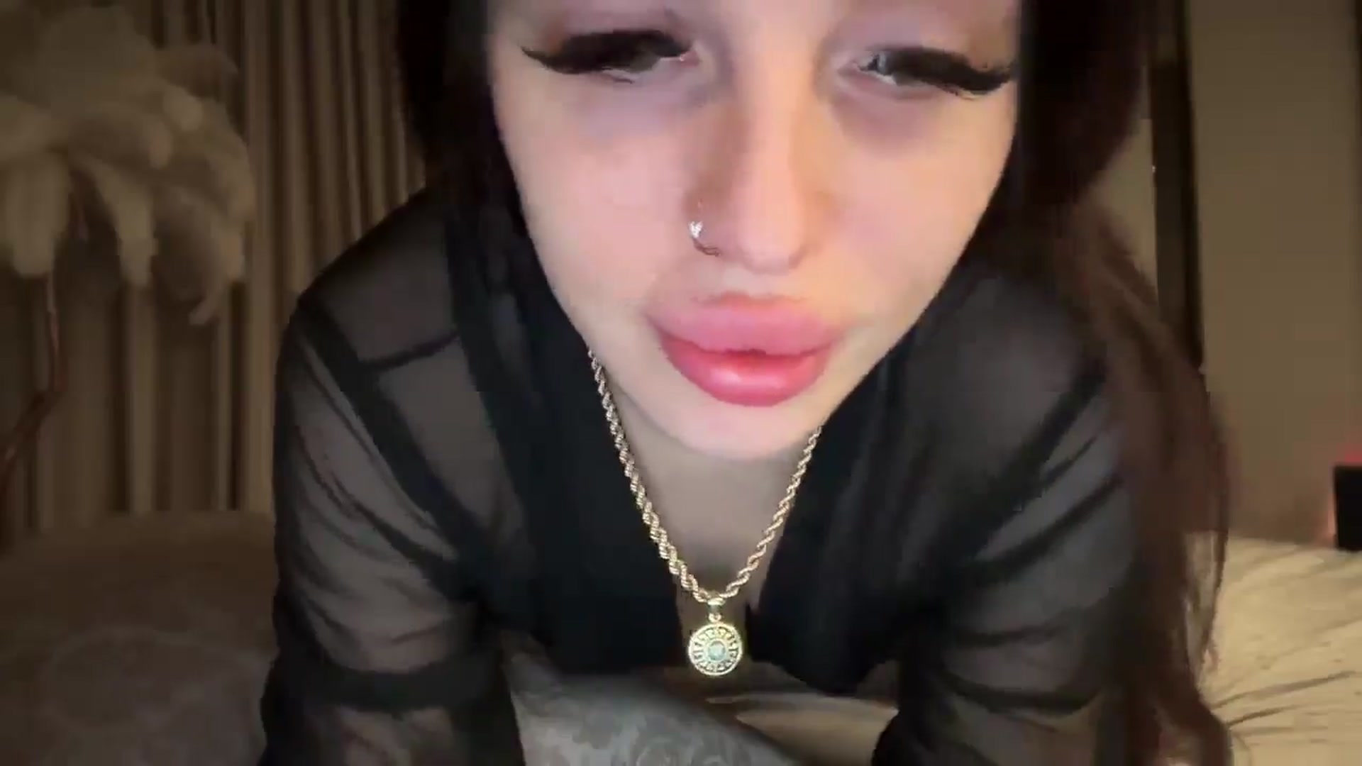 Gallery image thumbnail from UGLYGIRL_'s myfreecams stream on, 01/30/2025, 04:42 image 3 of 20