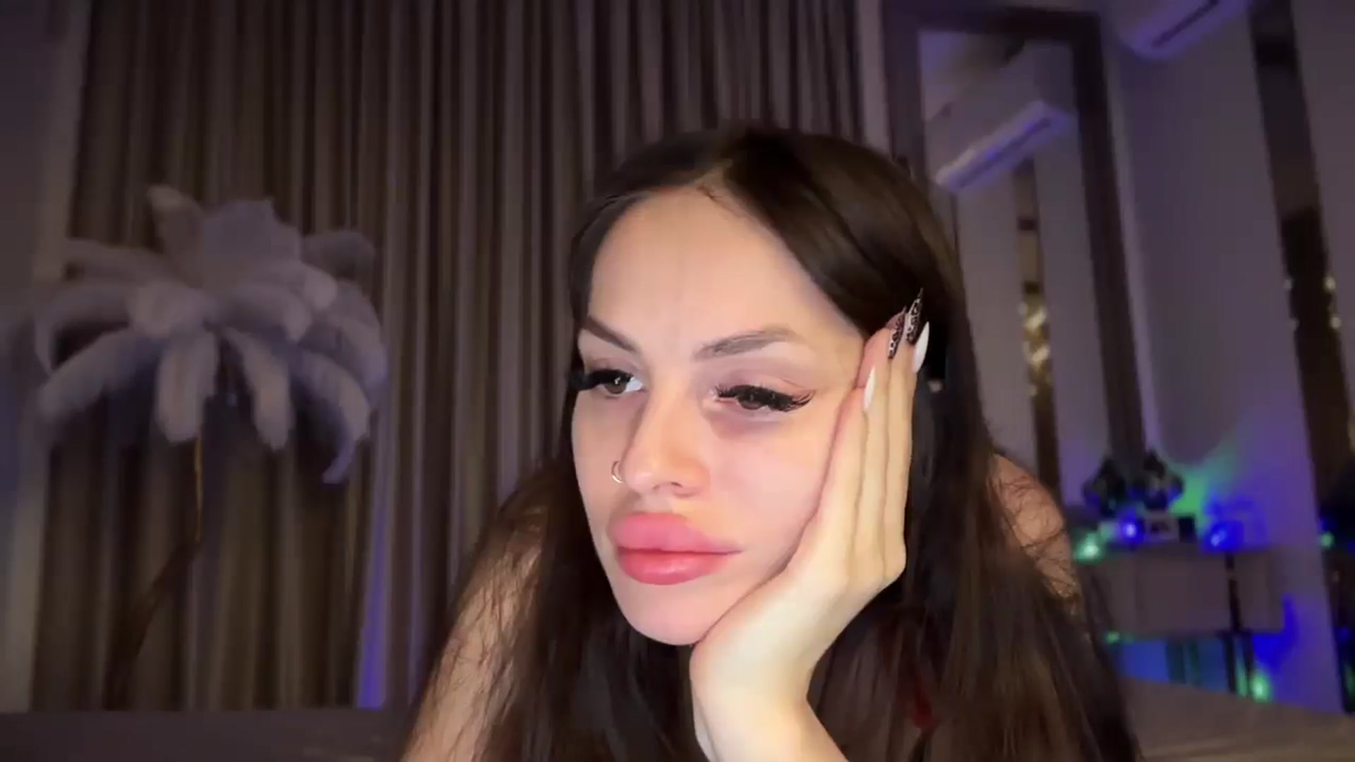 Gallery image thumbnail from UGLYGIRL_'s myfreecams stream on, 02/02/2025, 20:47 image 4 of 20