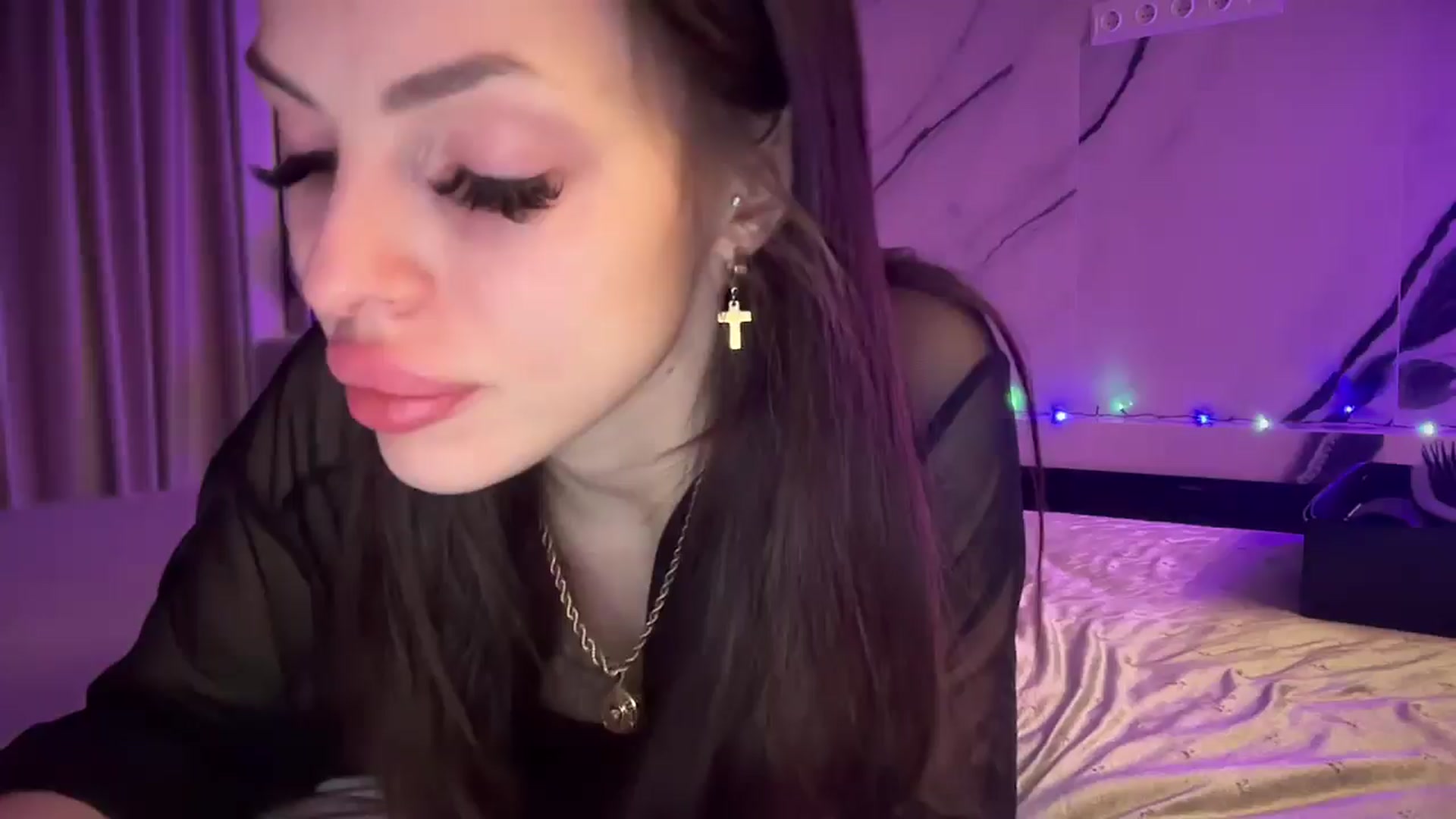 Gallery image thumbnail from UGLYGIRL_'s myfreecams stream on, 02/03/2025, 22:34 image 3 of 20