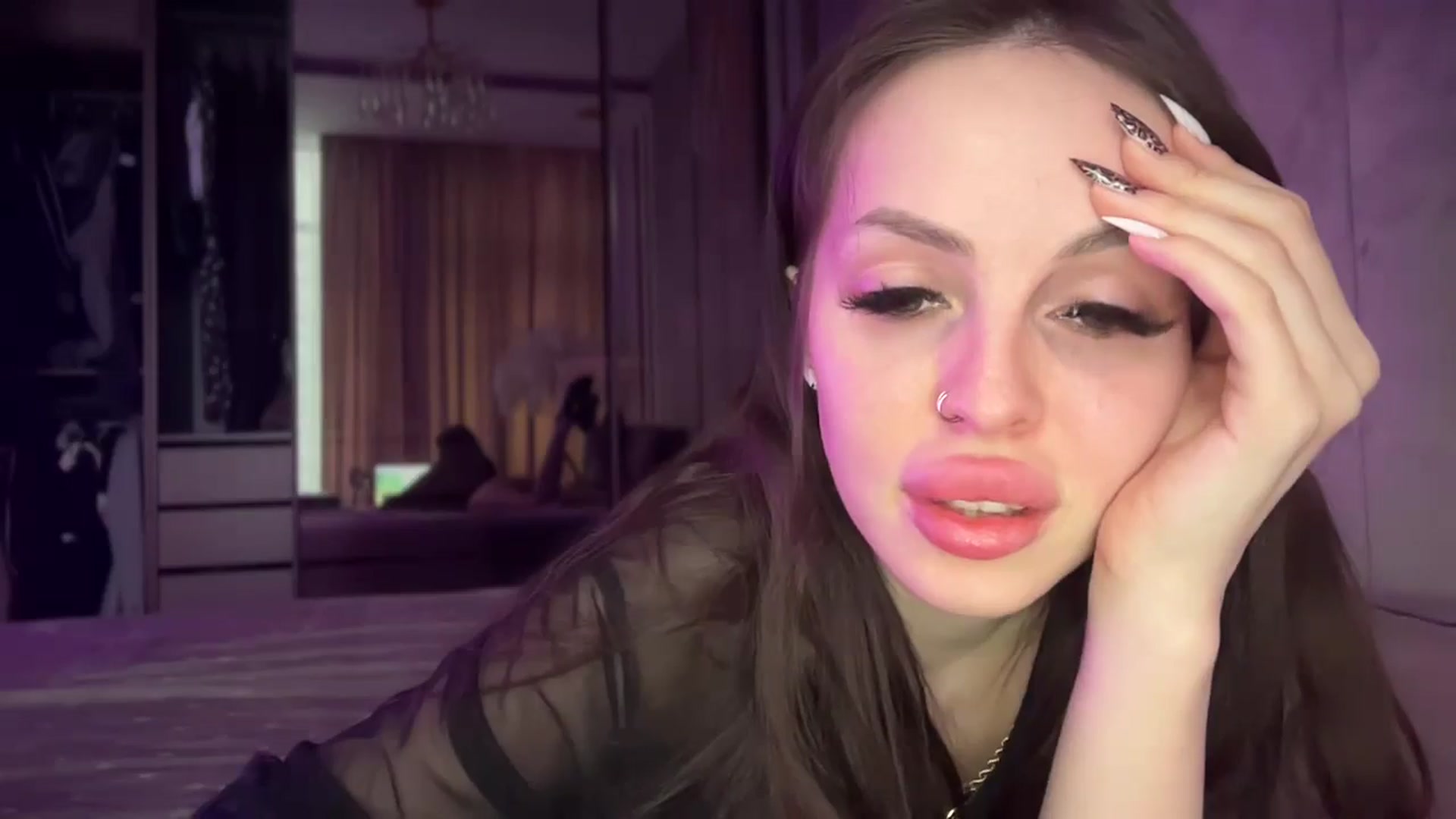 Gallery image thumbnail from UGLYGIRL_'s myfreecams stream on, 02/04/2025, 13:46 image 19 of 20