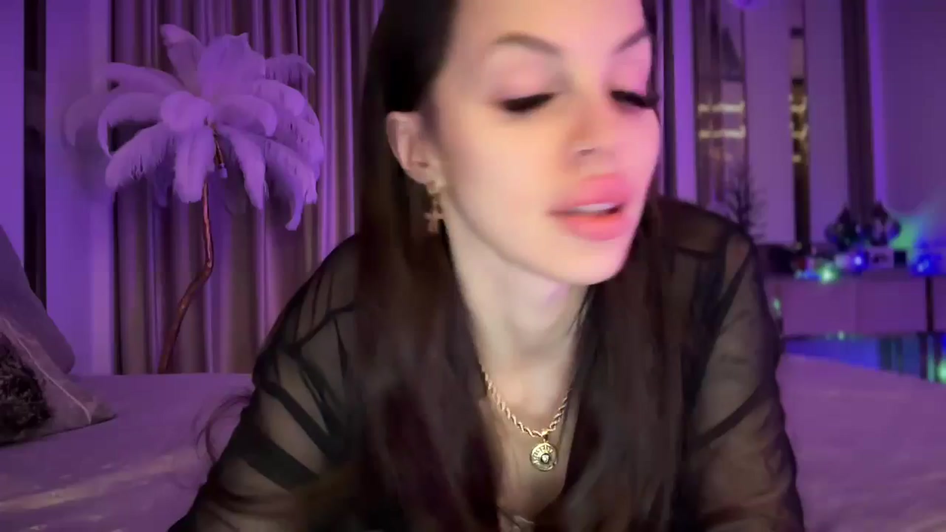 Gallery image thumbnail from UGLYGIRL_'s myfreecams stream on, 02/06/2025, 01:16 image 1 of 20