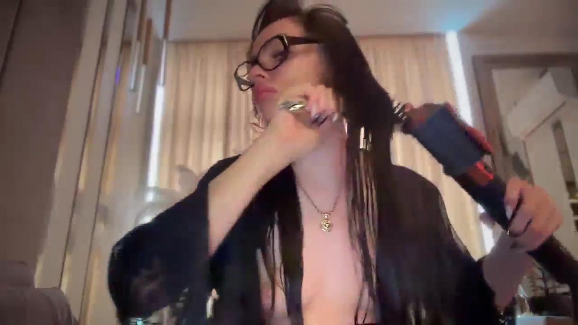 Gallery image thumbnail from UGLYGIRL_'s myfreecams stream on, 02/07/2025, 10:56 image 6 of 20
