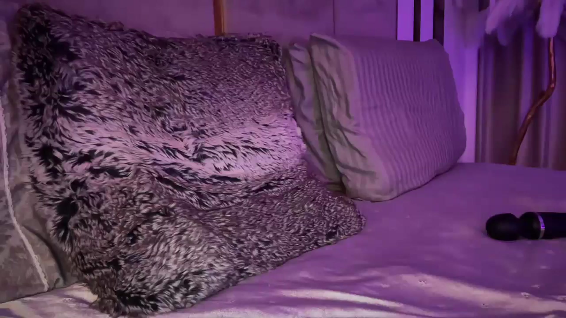 Gallery image thumbnail from UGLYGIRL_'s myfreecams stream on, 02/10/2025, 01:10 image 3 of 20