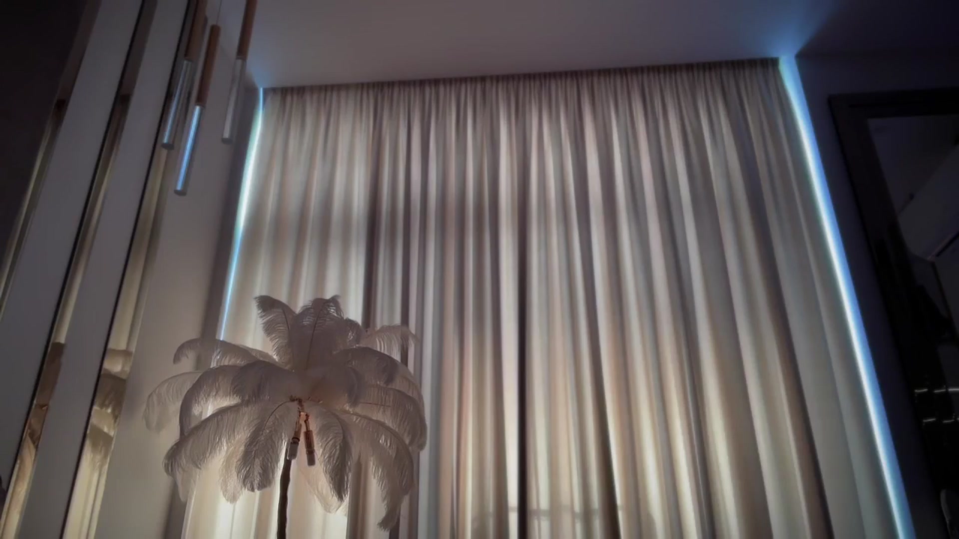 Gallery image thumbnail from UGLYGIRL_'s myfreecams stream on, 02/10/2025, 08:36 image 7 of 20