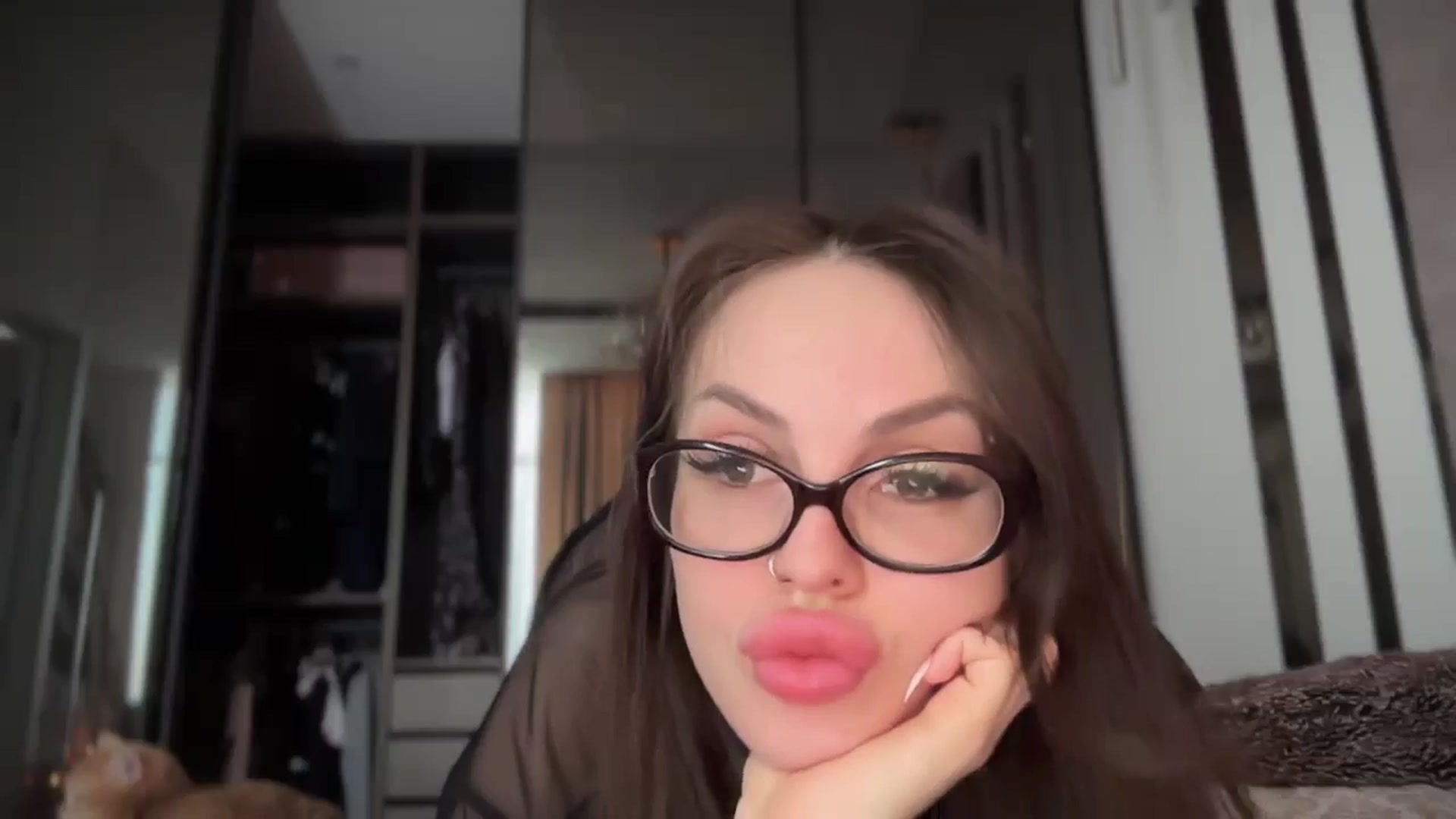 Gallery image thumbnail from UGLYGIRL_'s myfreecams stream on, 02/10/2025, 14:08 image 4 of 20