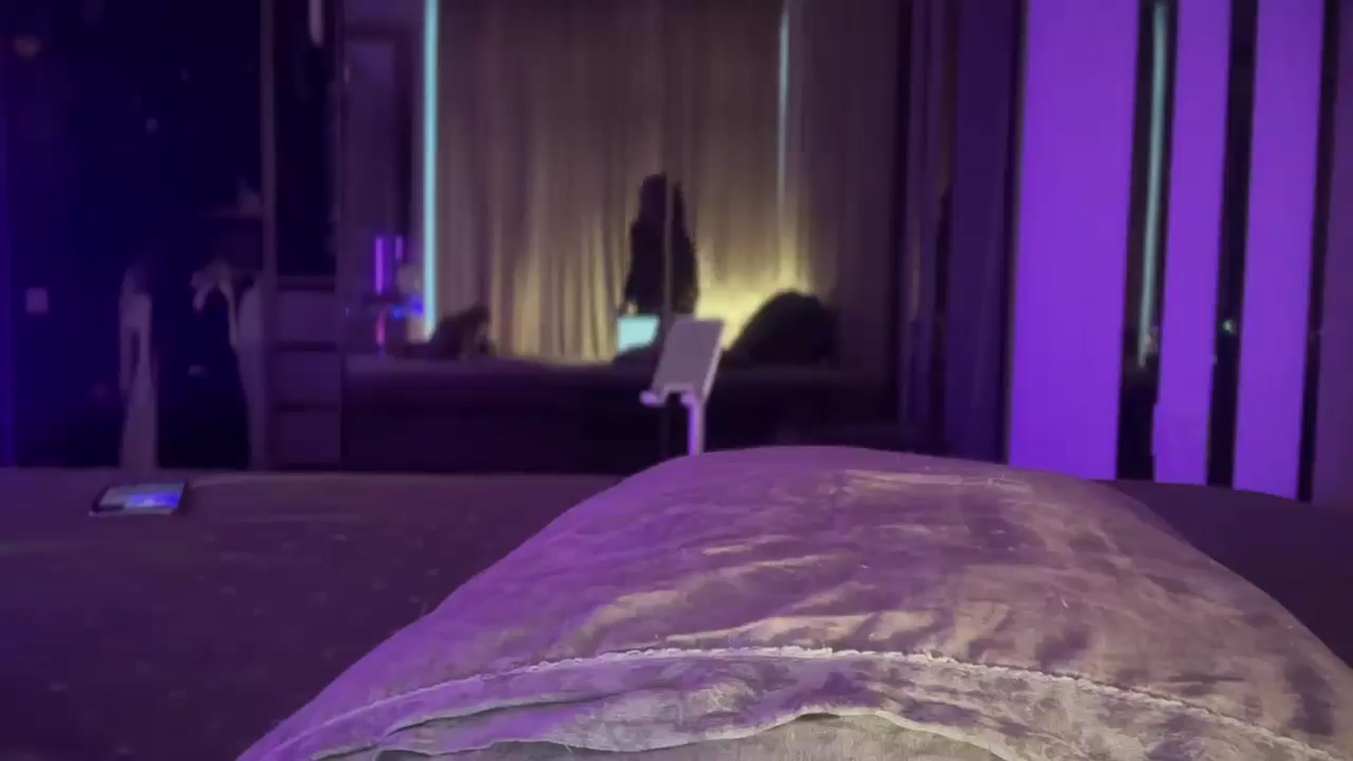 Gallery image thumbnail from UGLYGIRL_'s myfreecams stream on, 02/19/2025, 06:49 image 3 of 20