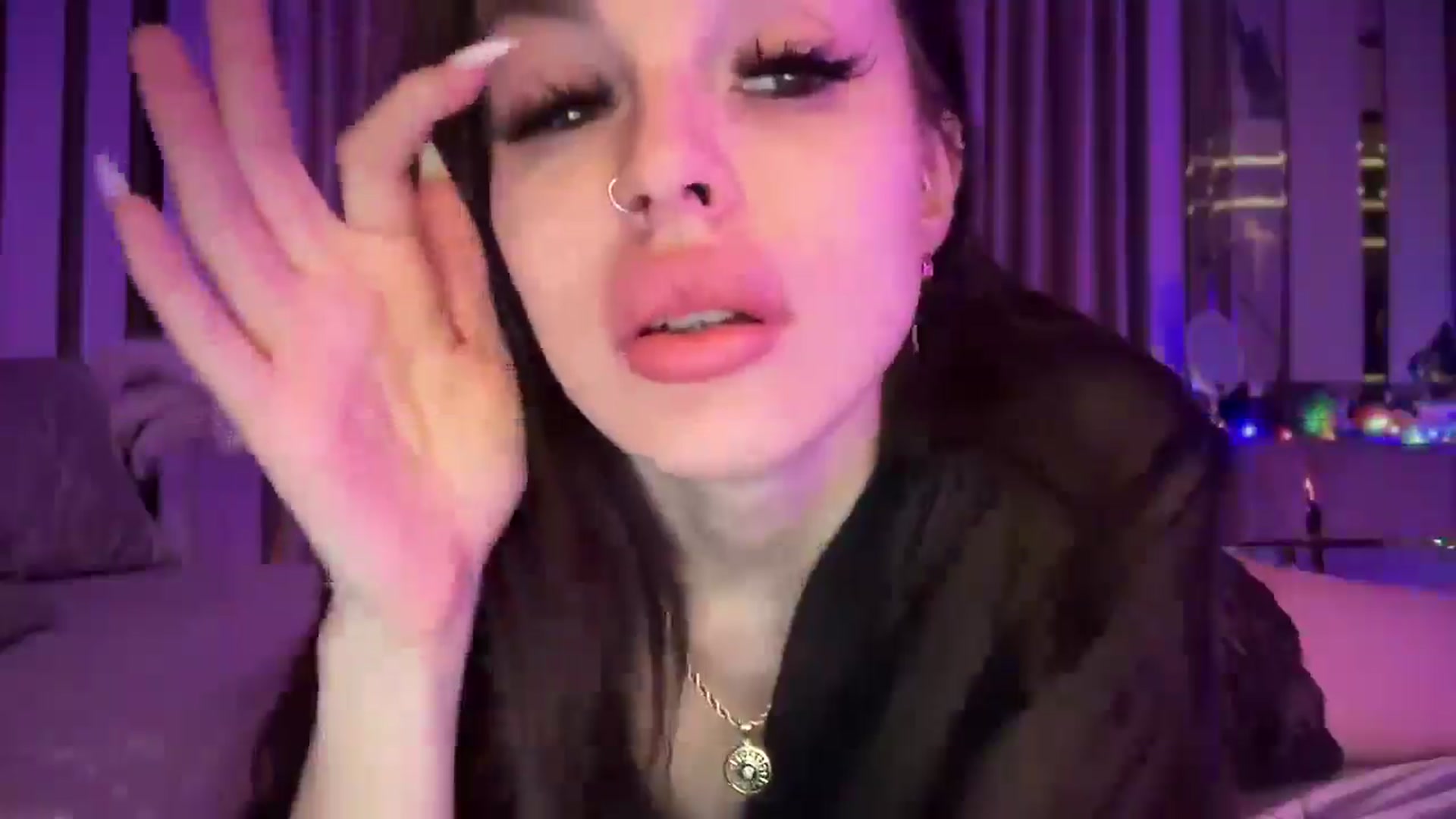 Gallery image thumbnail from UGLYGIRL_'s myfreecams stream on, 02/22/2025, 01:55 image 11 of 20