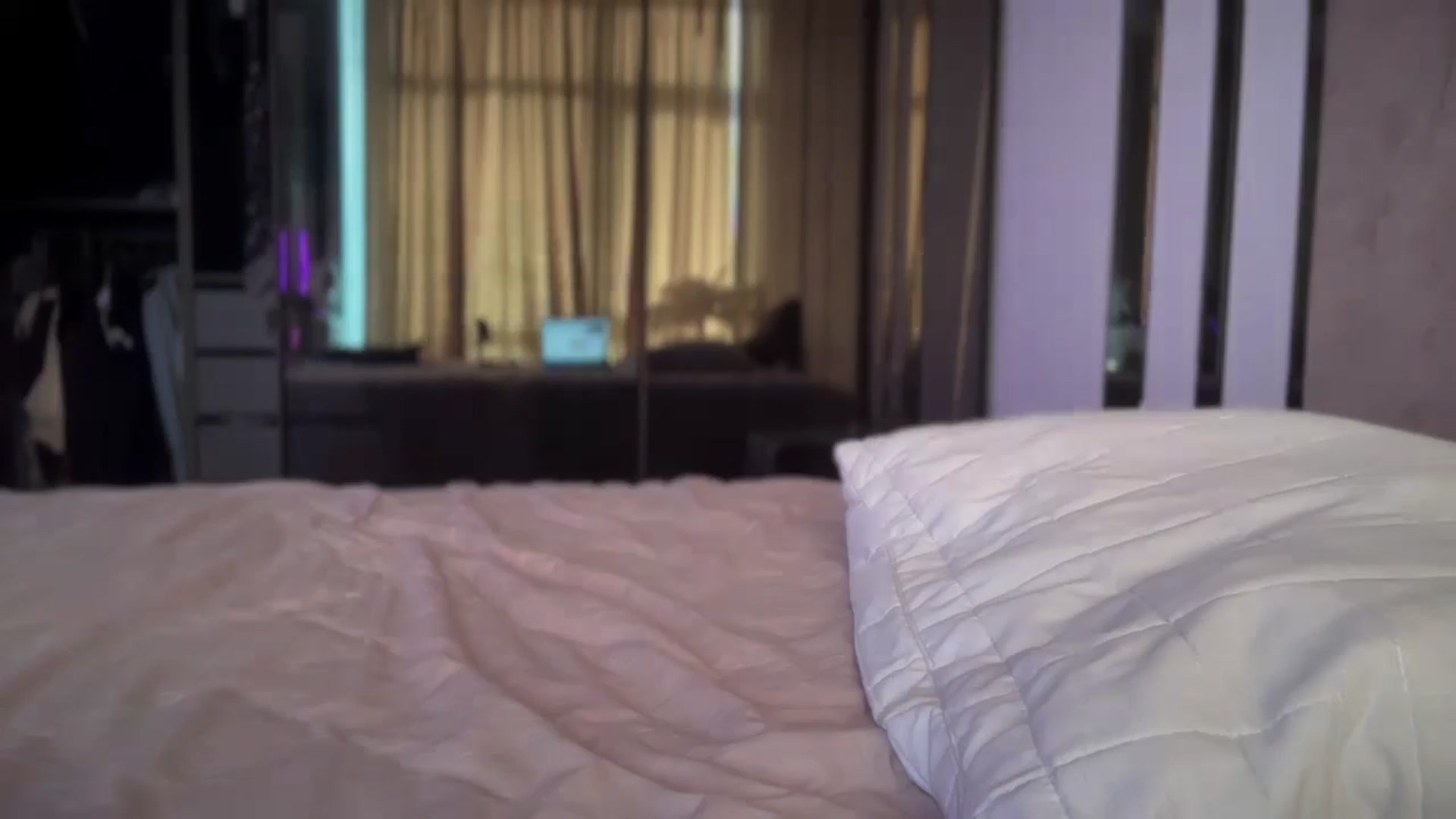 Gallery image thumbnail from UGLYGIRL_'s myfreecams stream on, 02/24/2025, 09:24 image 5 of 20