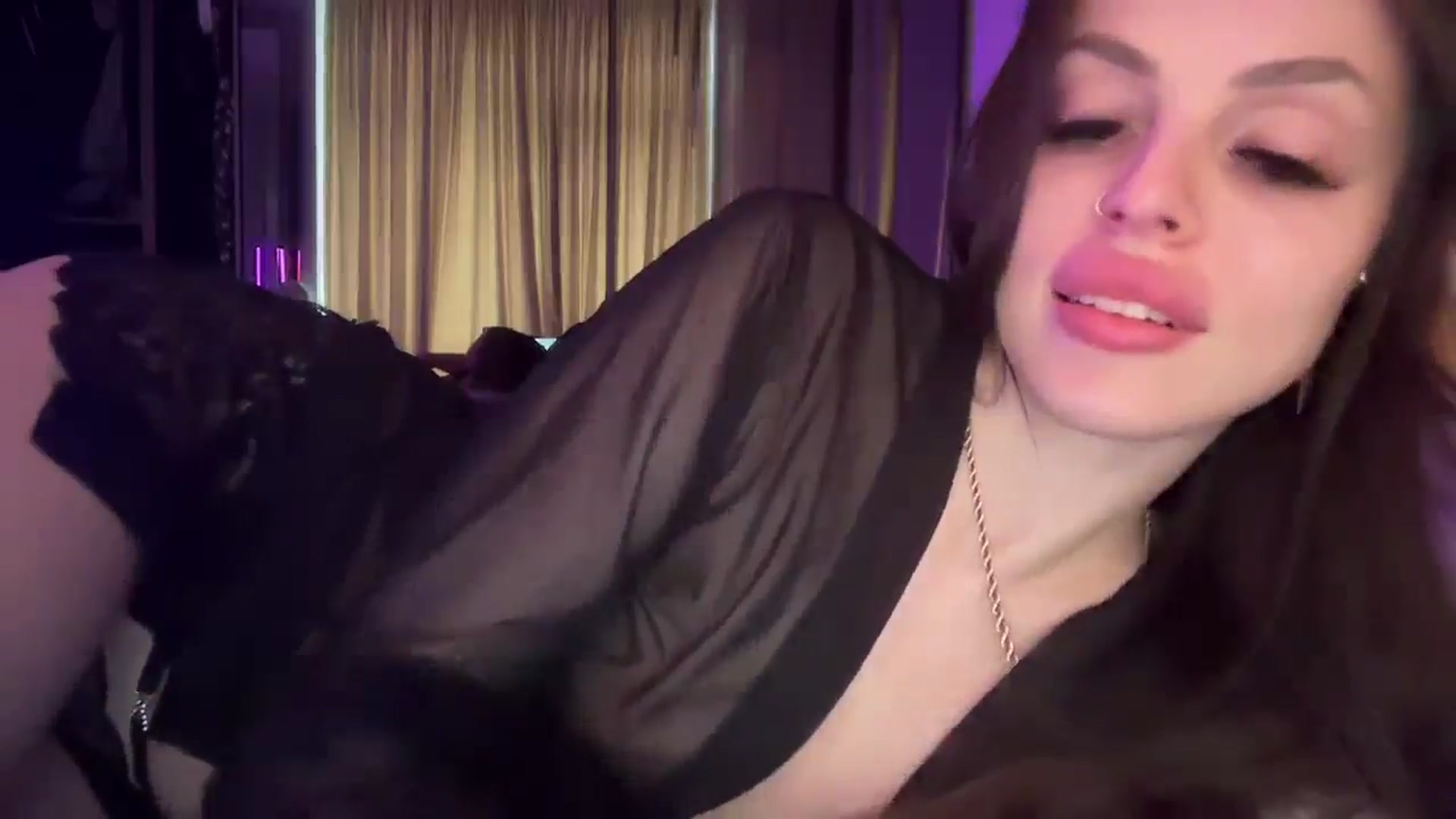 Gallery image thumbnail from UGLYGIRL_'s myfreecams stream on, 03/02/2025, 12:45 image 11 of 20