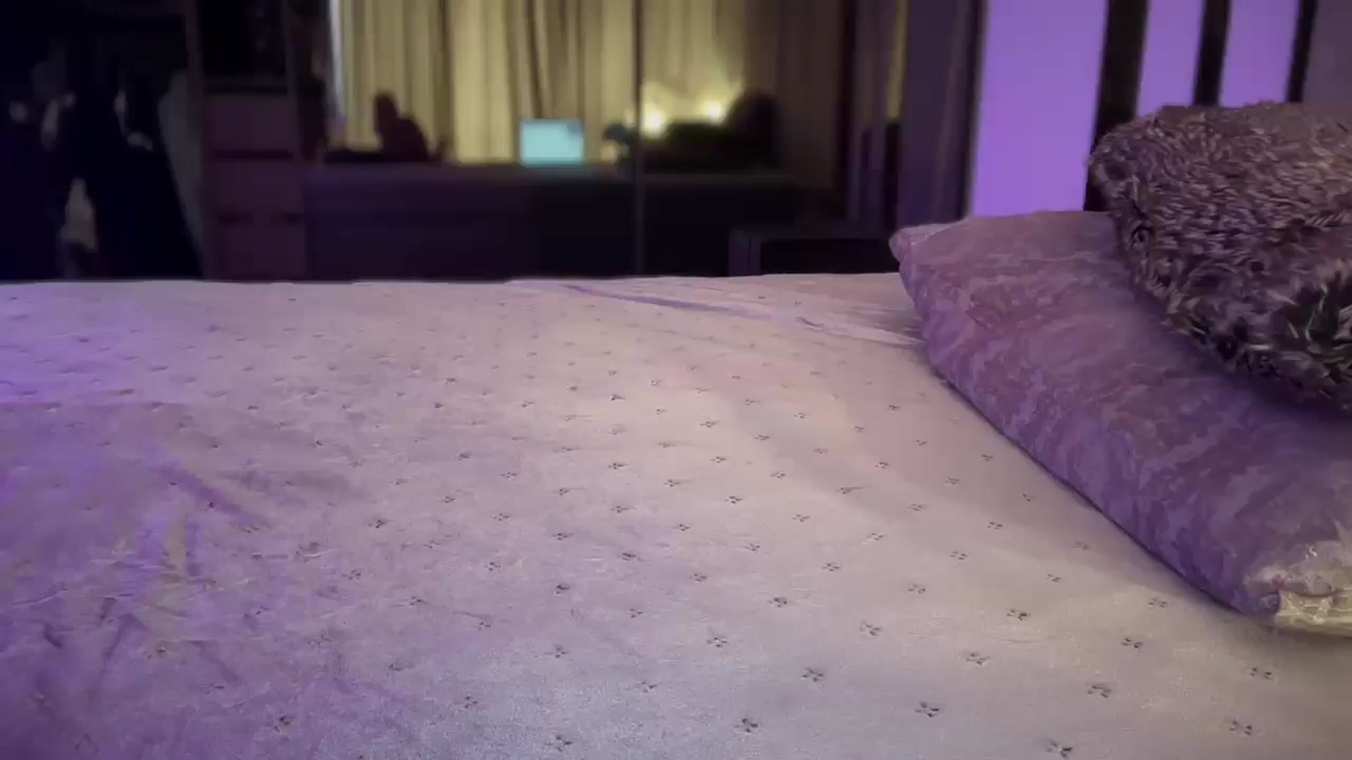 Gallery image thumbnail from UGLYGIRL_'s myfreecams stream on, 03/04/2025, 10:50 image 10 of 20