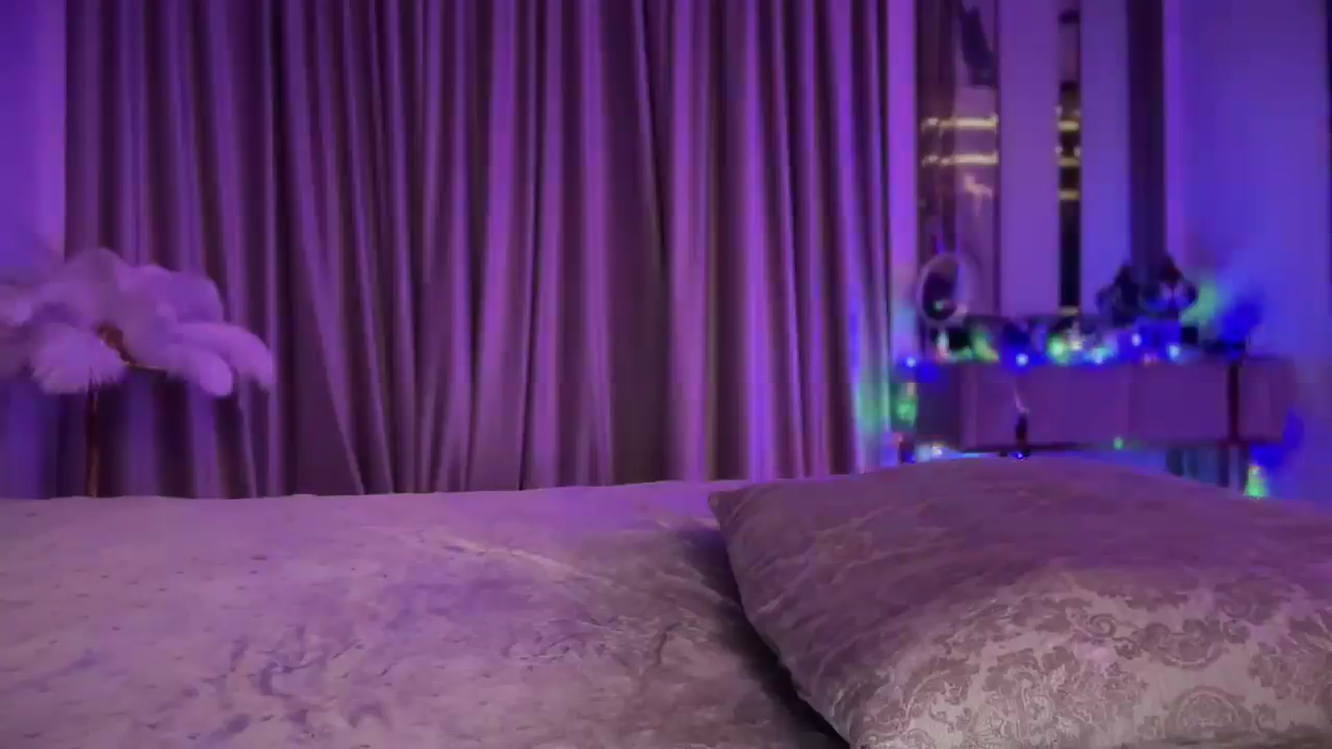 Gallery image thumbnail from UGLYGIRL_'s myfreecams stream on, 03/04/2025, 23:40 image 13 of 20