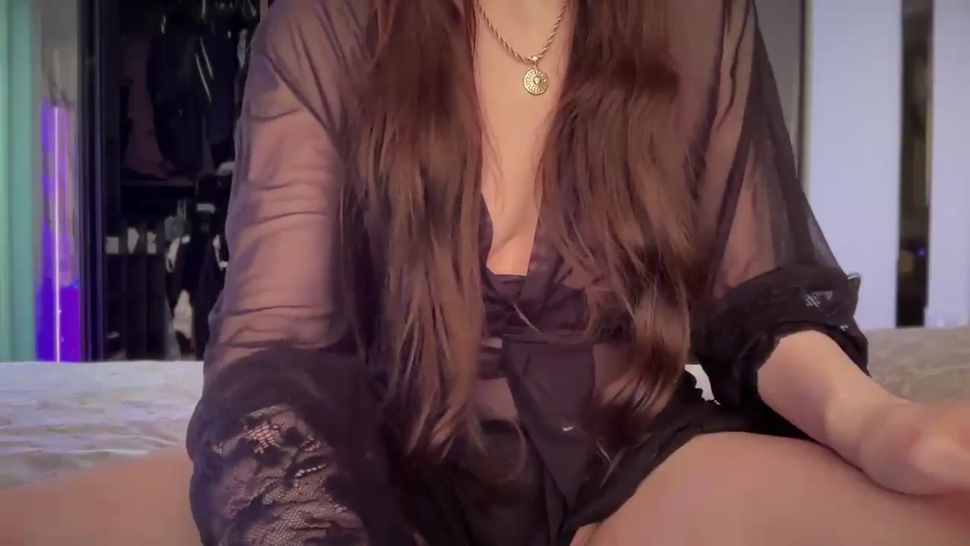 Gallery image thumbnail from UGLYGIRL_'s myfreecams stream on, 03/08/2025, 08:02 image 17 of 20