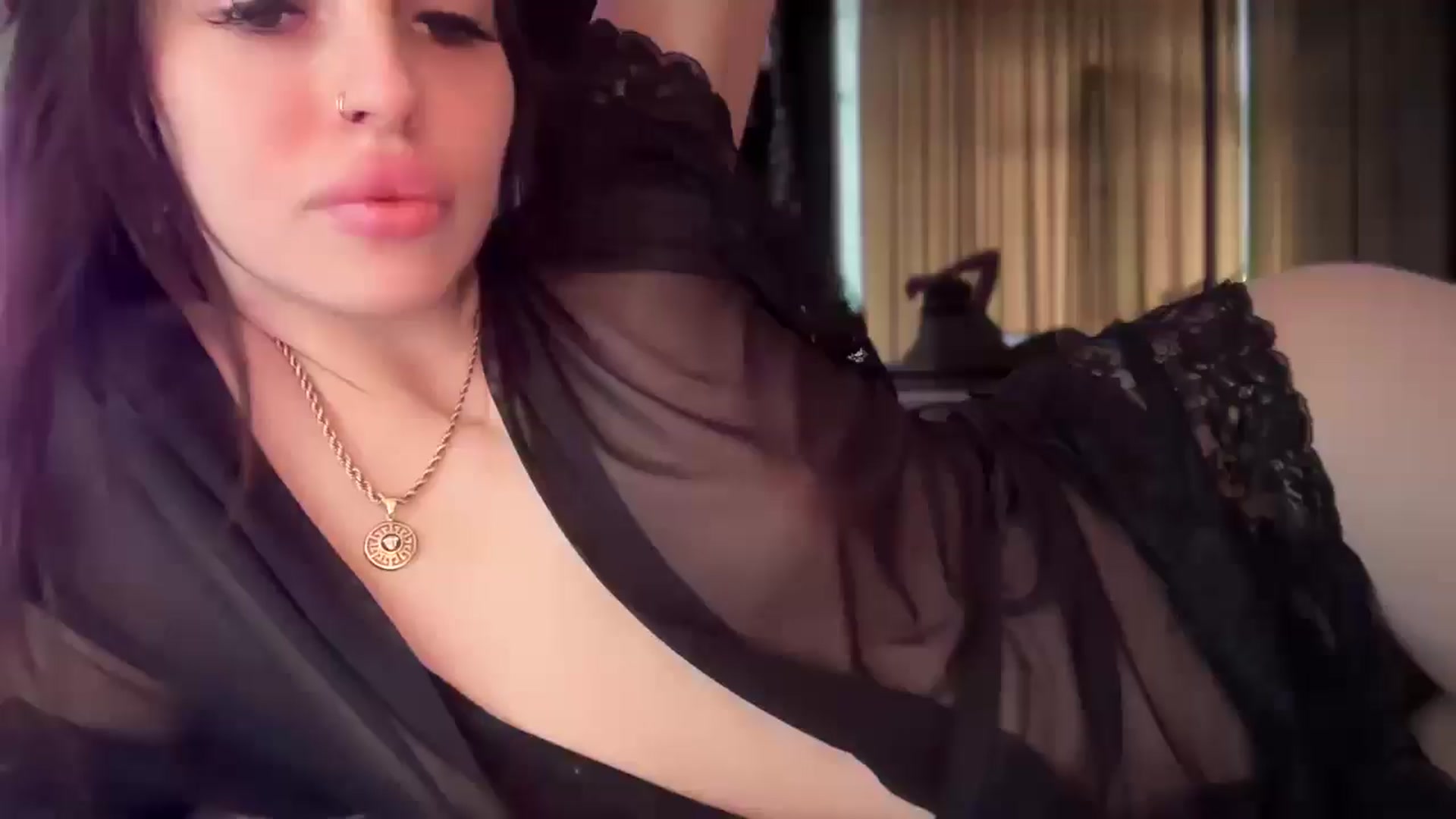 Gallery image thumbnail from UGLYGIRL_'s myfreecams stream on, 03/10/2025, 09:28 image 17 of 20