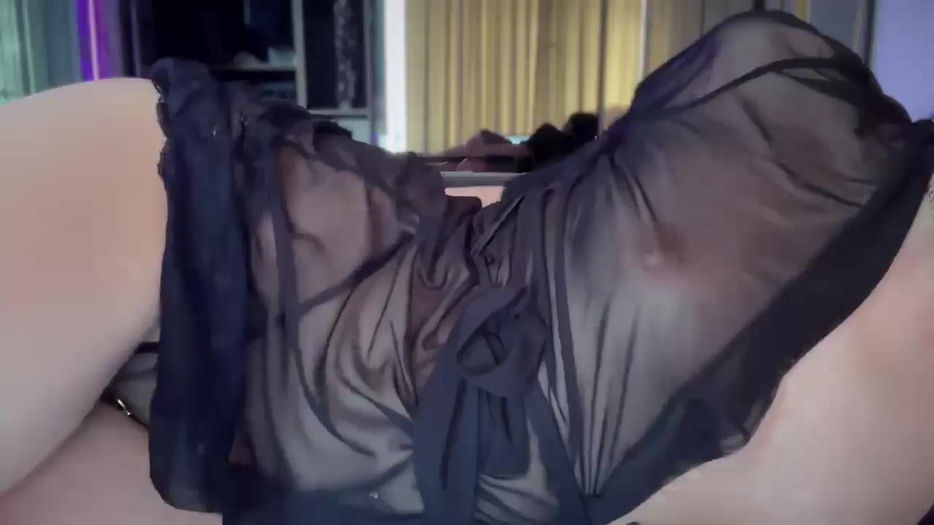 Gallery image thumbnail from UGLYGIRL_'s myfreecams stream on, 03/10/2025, 09:45 image 14 of 20