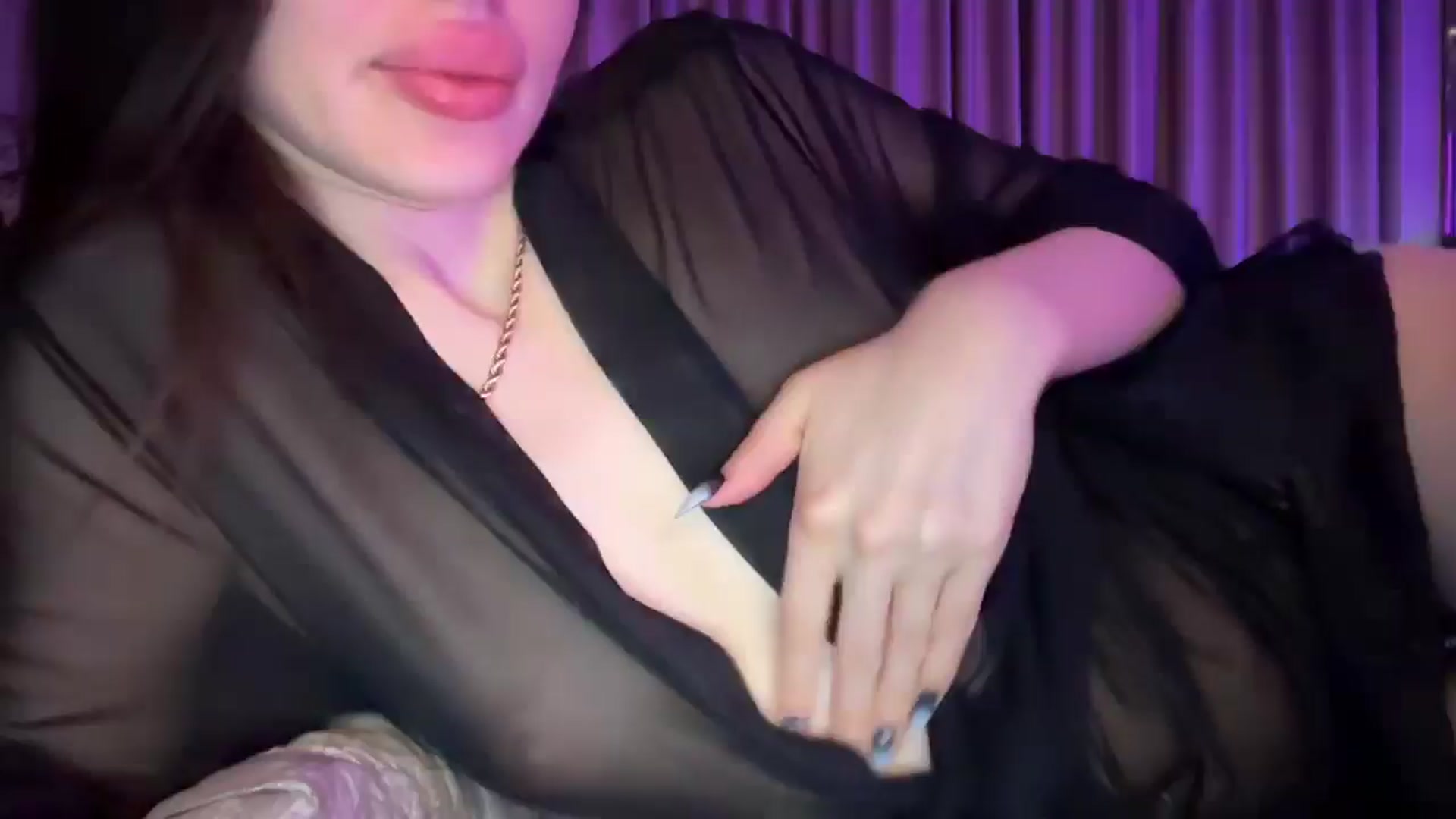 Gallery image thumbnail from UGLYGIRL_'s myfreecams stream on, 03/12/2025, 01:49 image 17 of 20