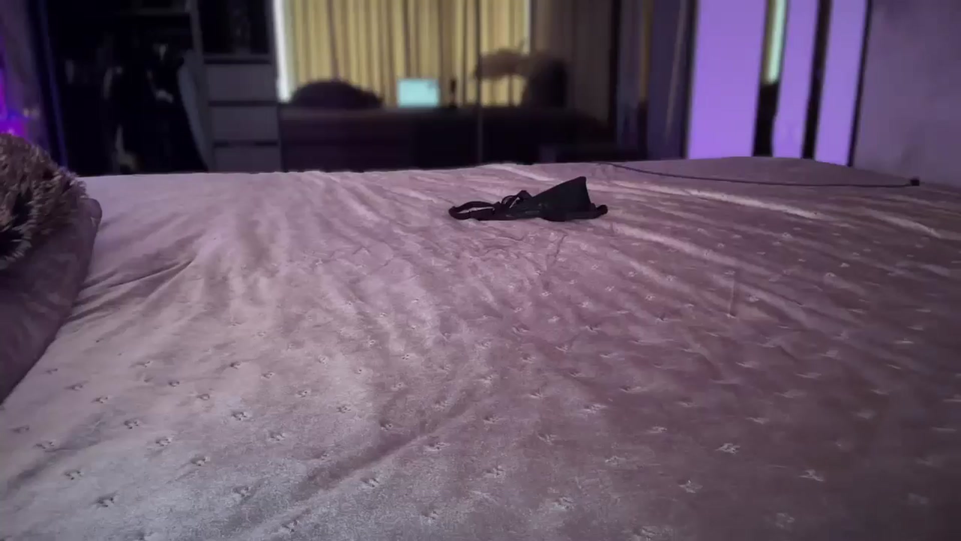Gallery image thumbnail from UGLYGIRL_'s myfreecams stream on, 03/13/2025, 08:43 image 1 of 20
