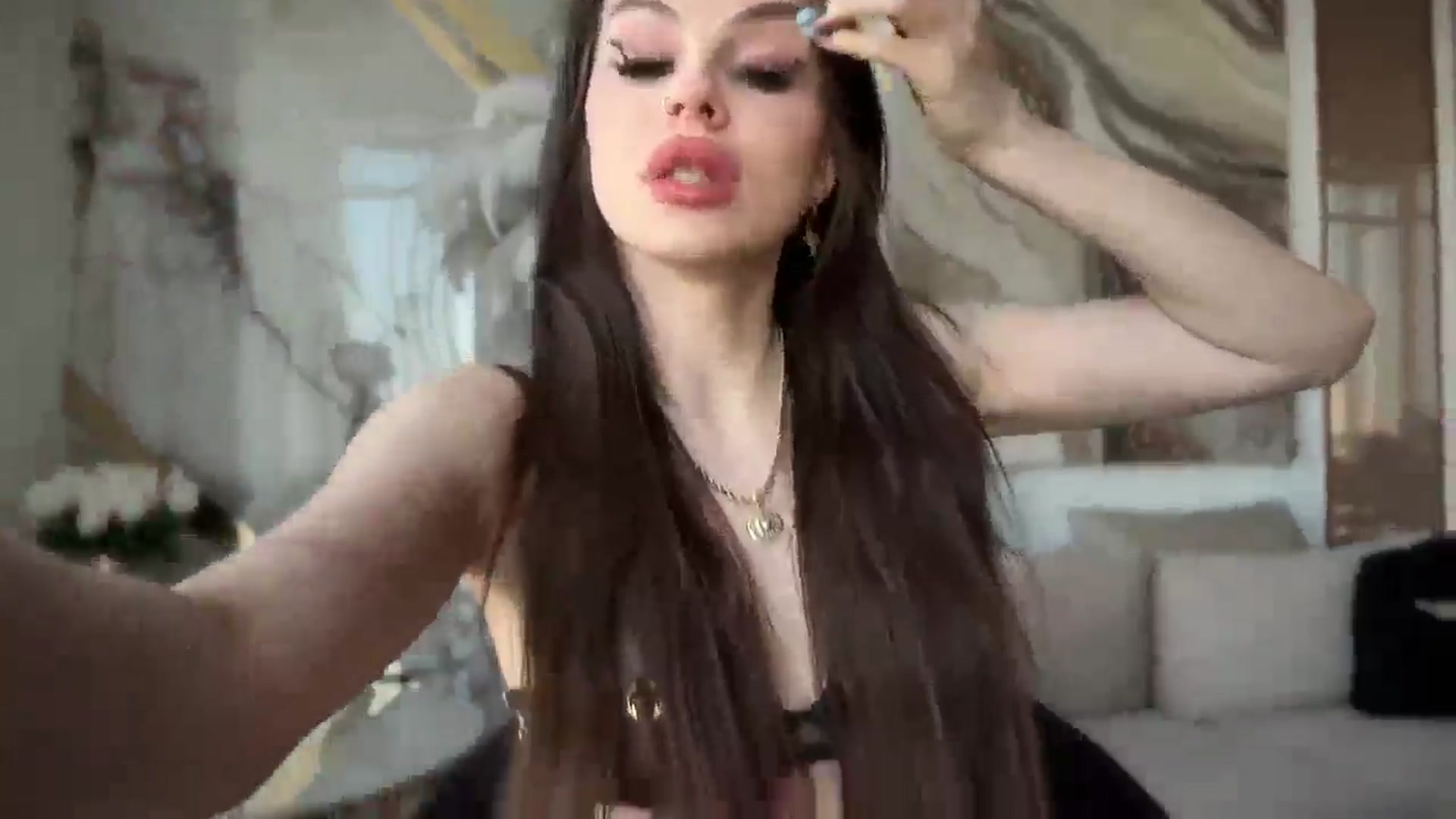 Gallery image thumbnail from UGLYGIRL_'s myfreecams stream on, 03/16/2025, 15:22 image 9 of 20