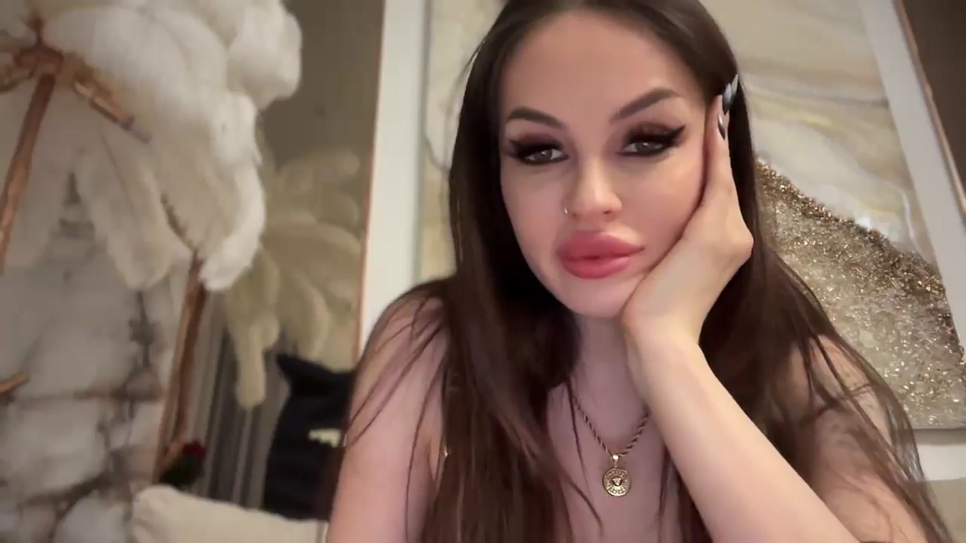 Gallery image thumbnail from UGLYGIRL_'s myfreecams stream on, 03/16/2025, 17:06 image 19 of 20